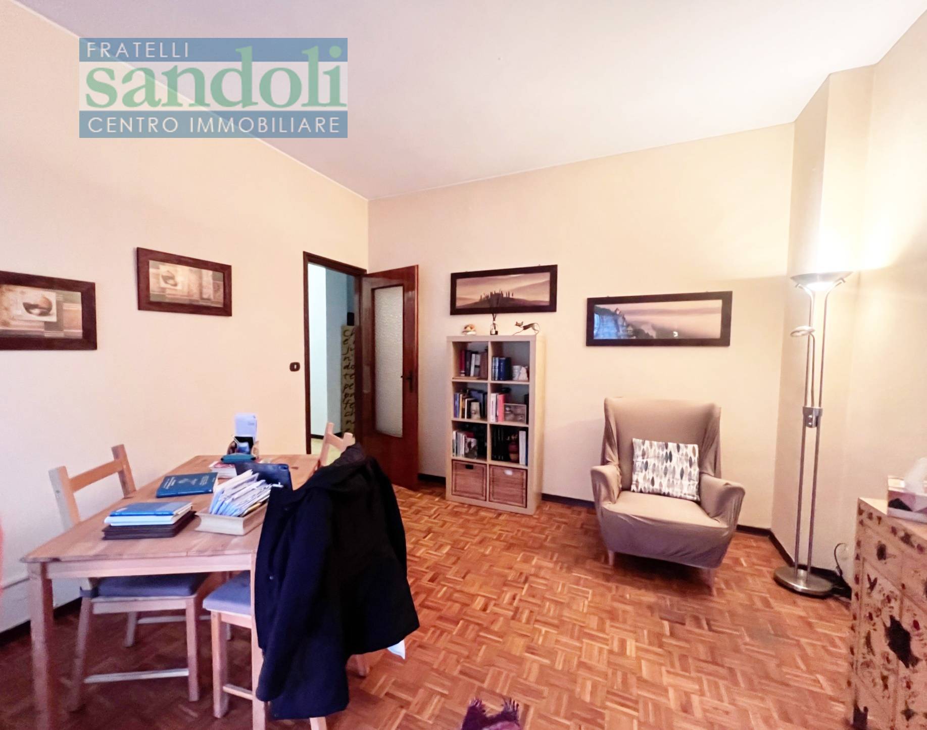 Ufficio in affitto a Vercelli, Centro