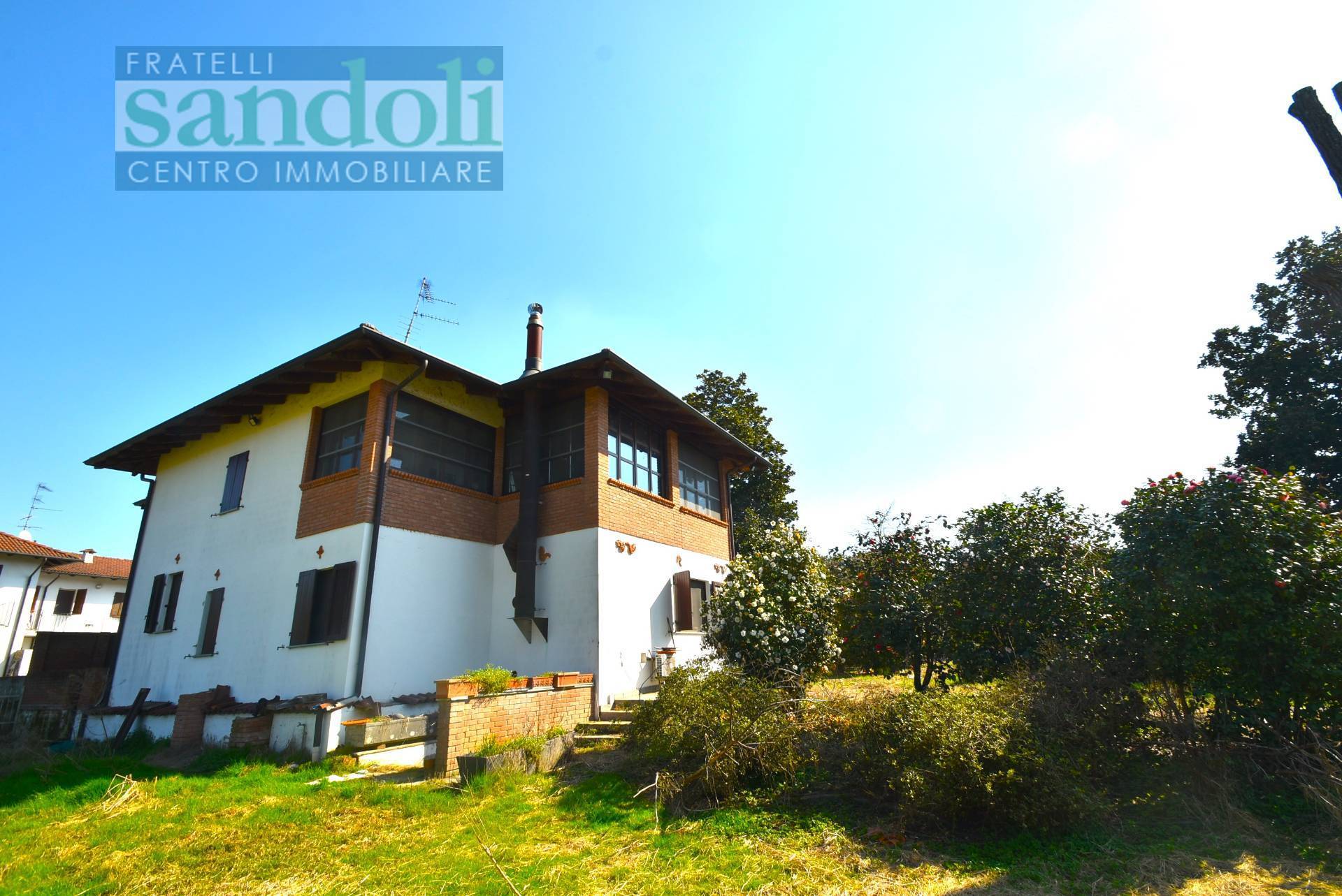 Indipendente in vendita a Vercelli, Bivio Sesia