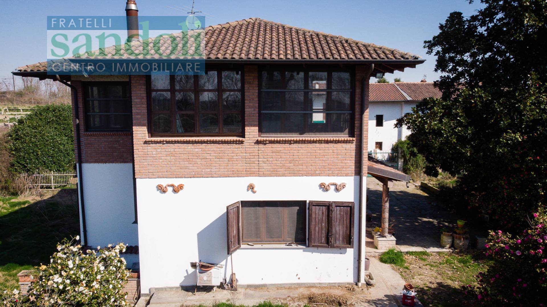 Indipendente in vendita a Vercelli, Bivio Sesia