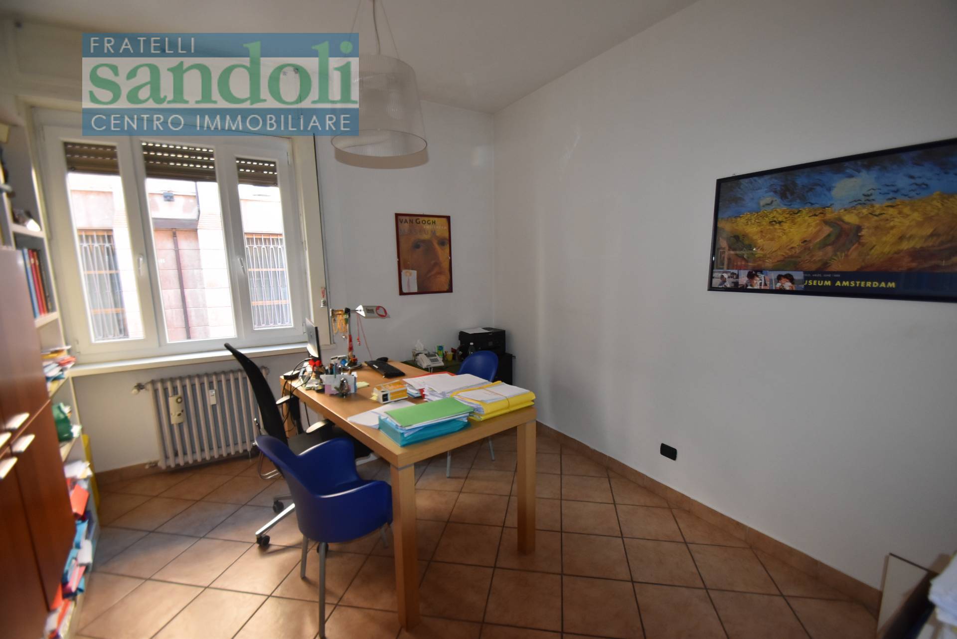 Ufficio in vendita a Vercelli, Centro