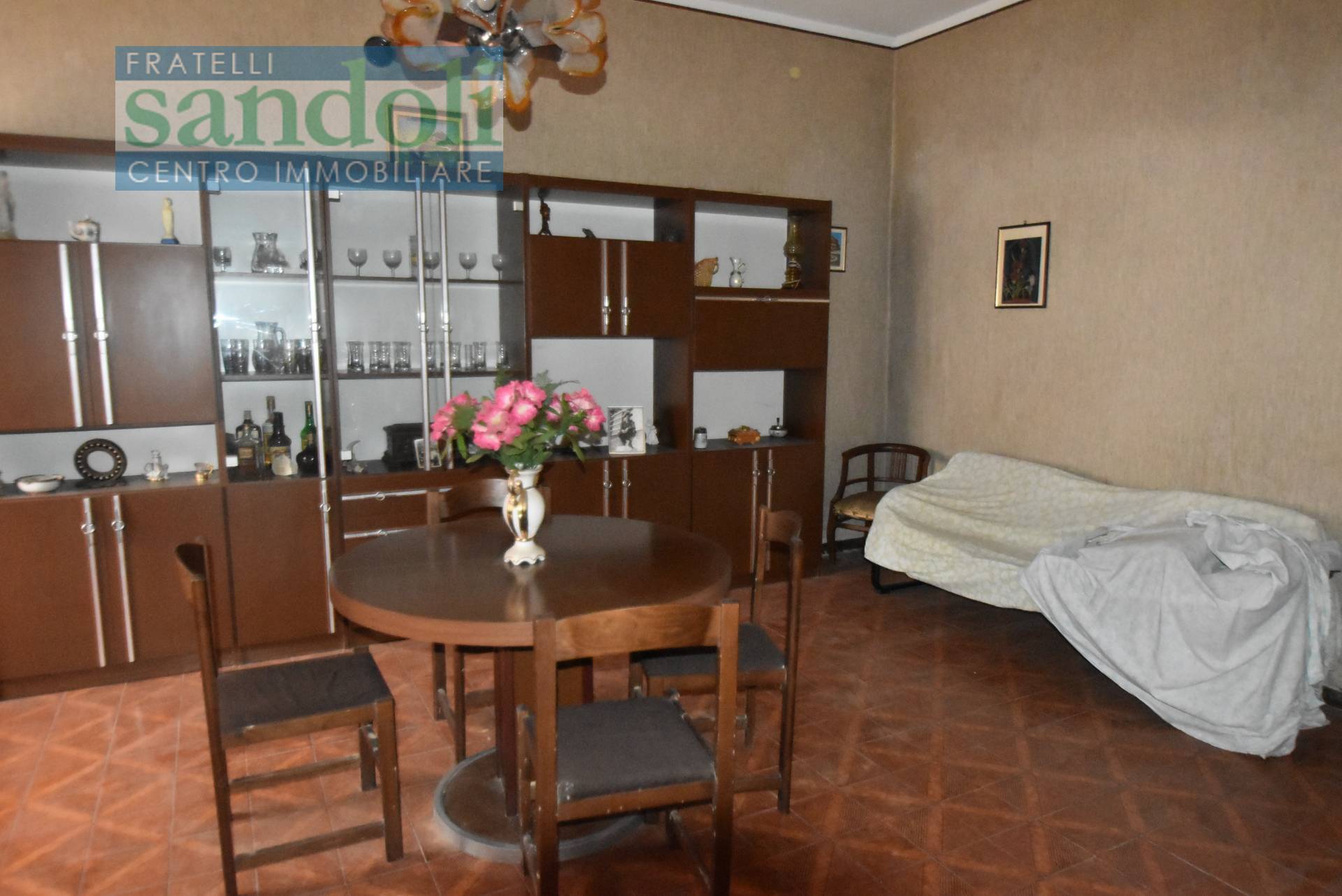 Indipendente in vendita a Palestro, Paesi