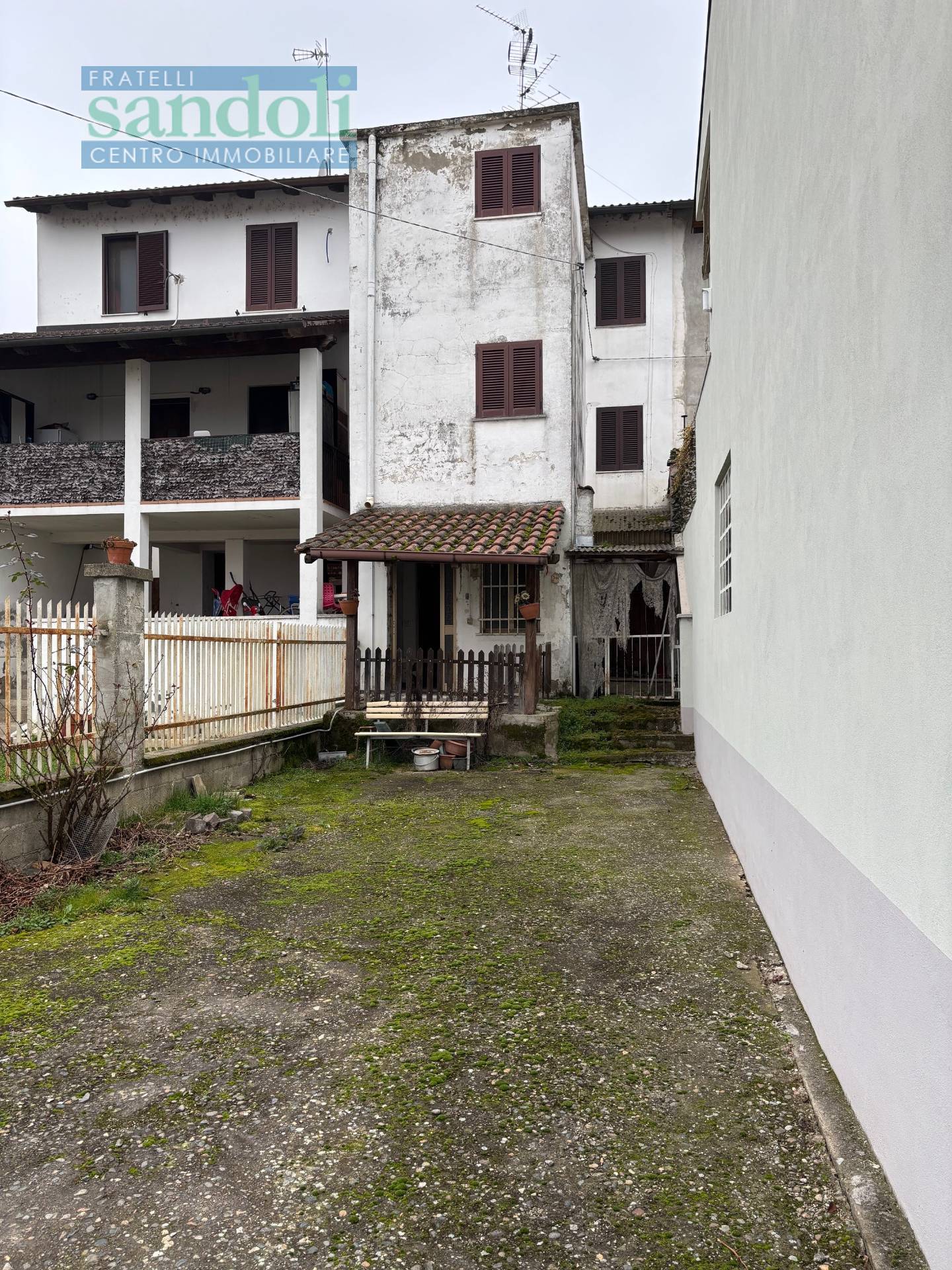 Indipendente in vendita a Caresana, Paesi