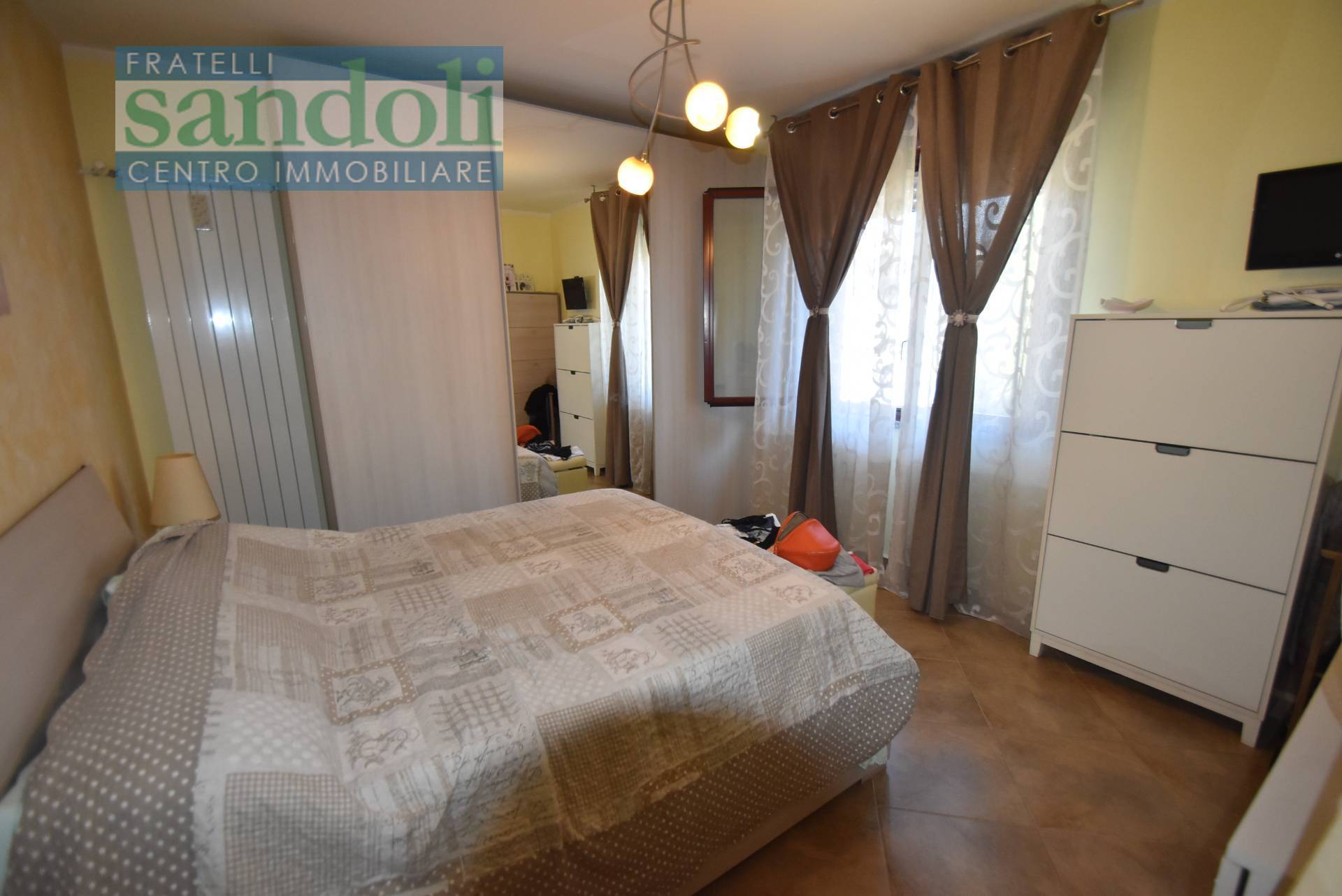 Appartamento in vendita a Vercelli, Porta Torino