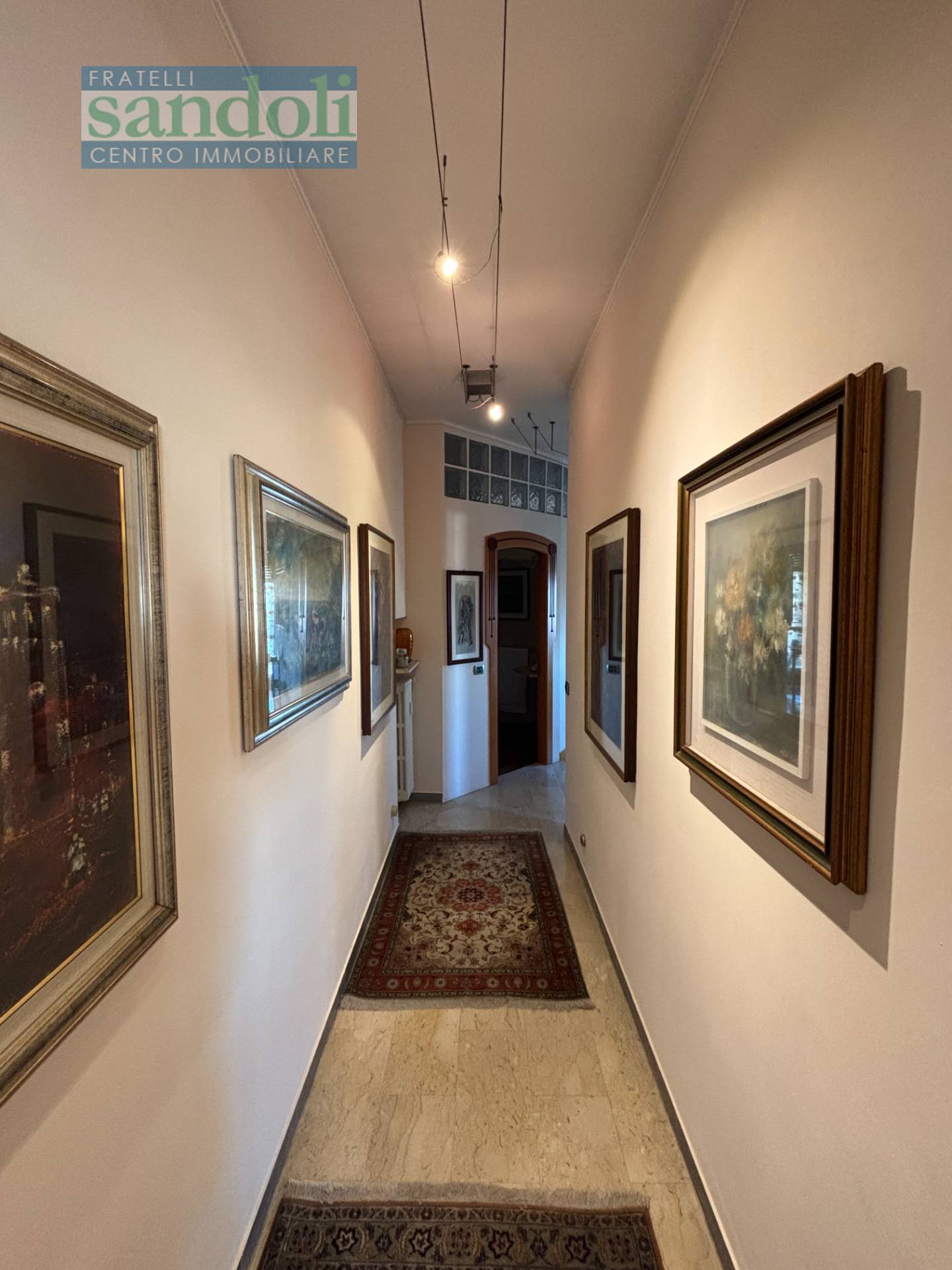 Appartamento in vendita a Vercelli, Semicentro