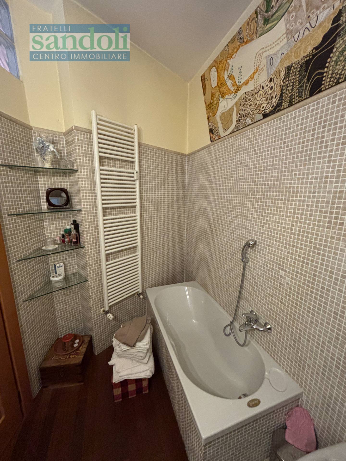 Appartamento in vendita a Vercelli, Semicentro