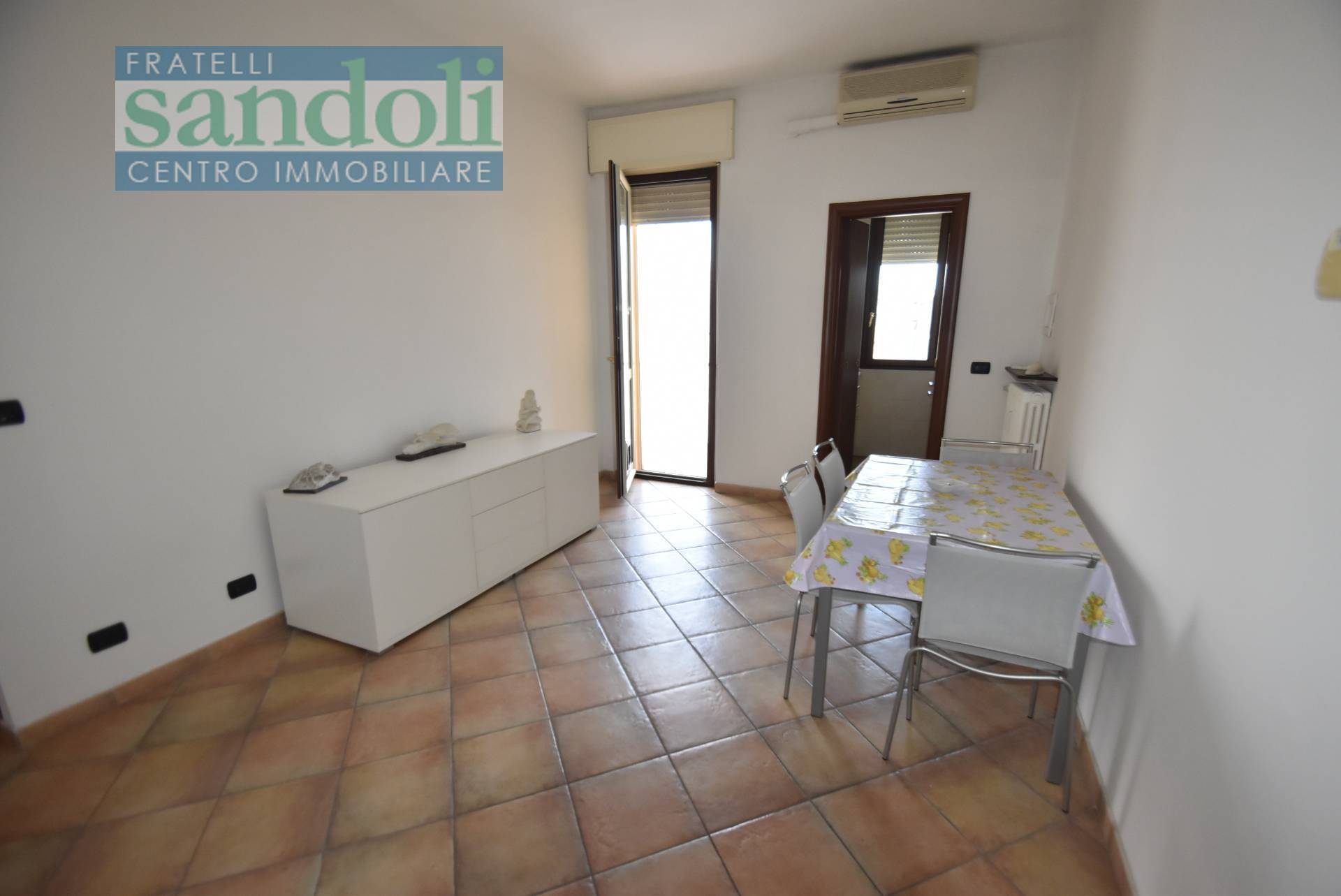 Arredato in vendita a Vercelli, Zona Rimembranza