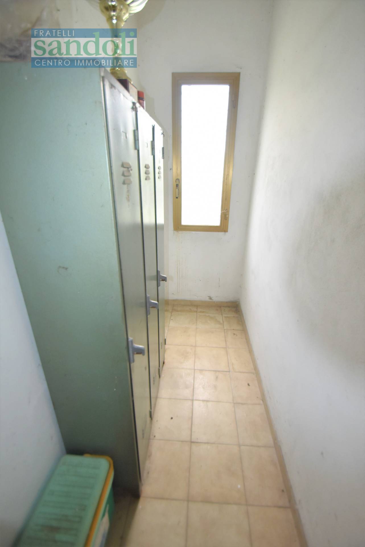 Capannone in vendita a Olcenengo, Paesi