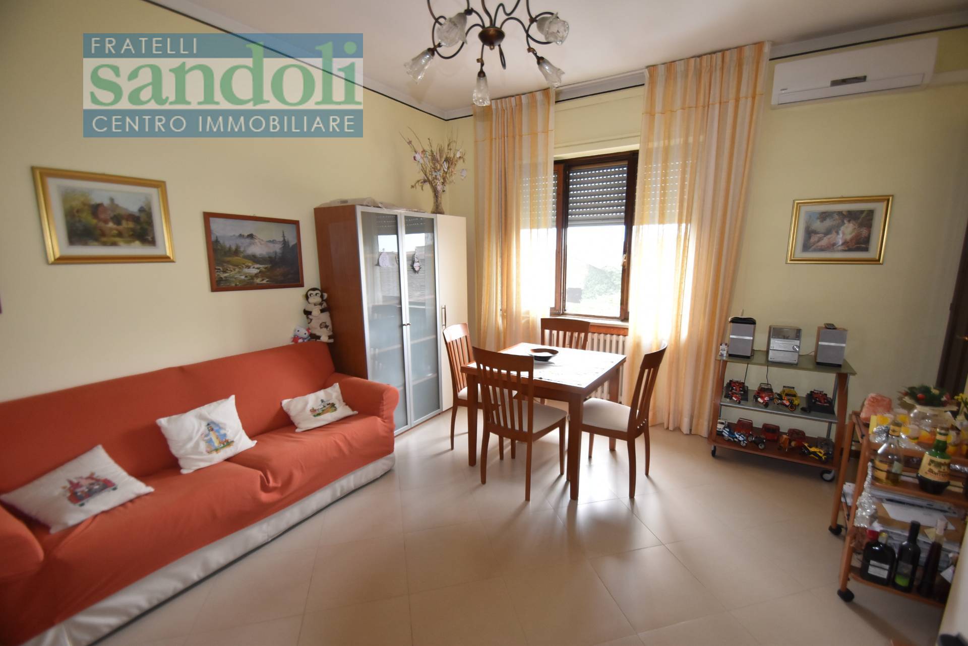 Appartamento in vendita a Palestro, Paesi