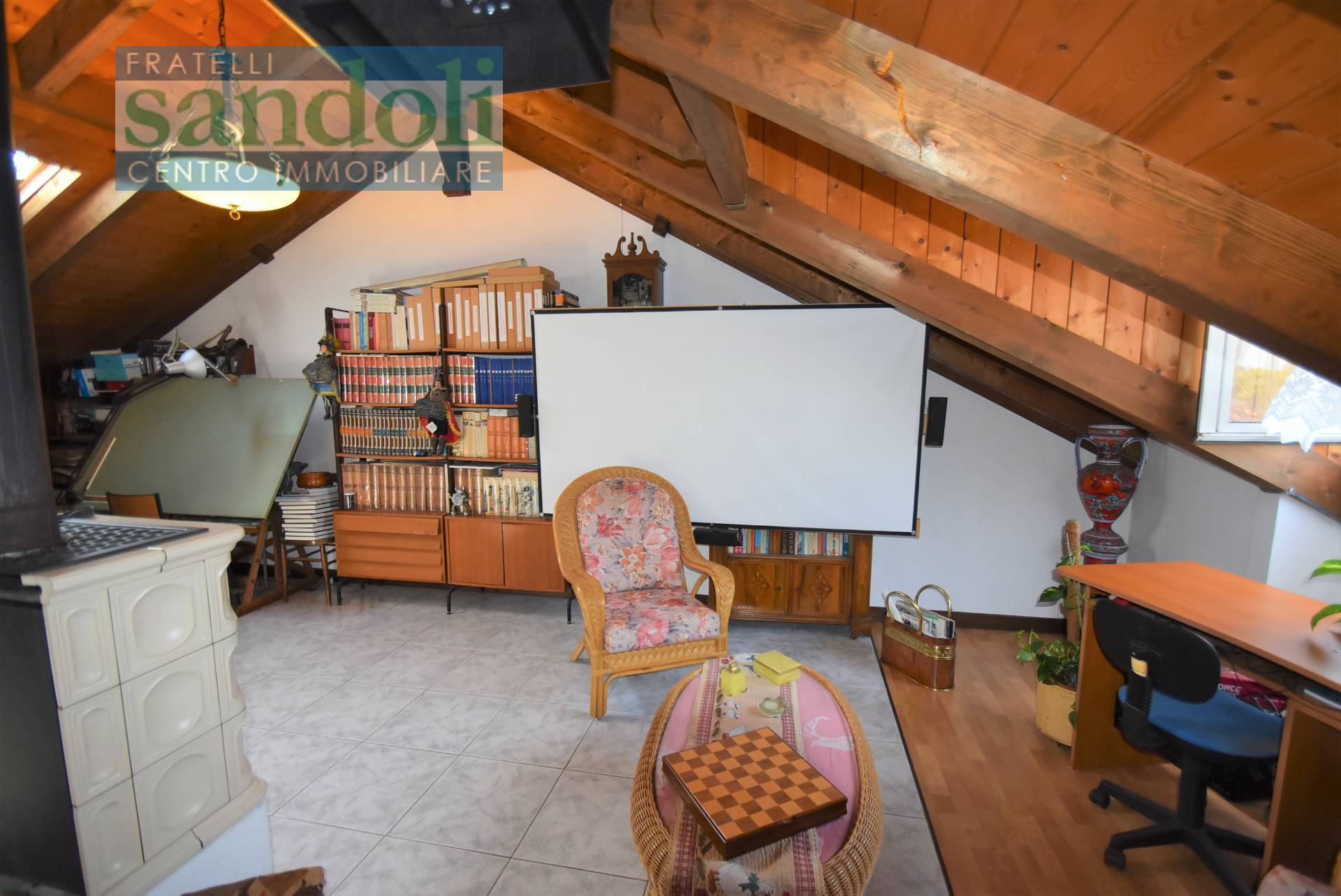 Indipendente in vendita a Vercelli, Corso Italia