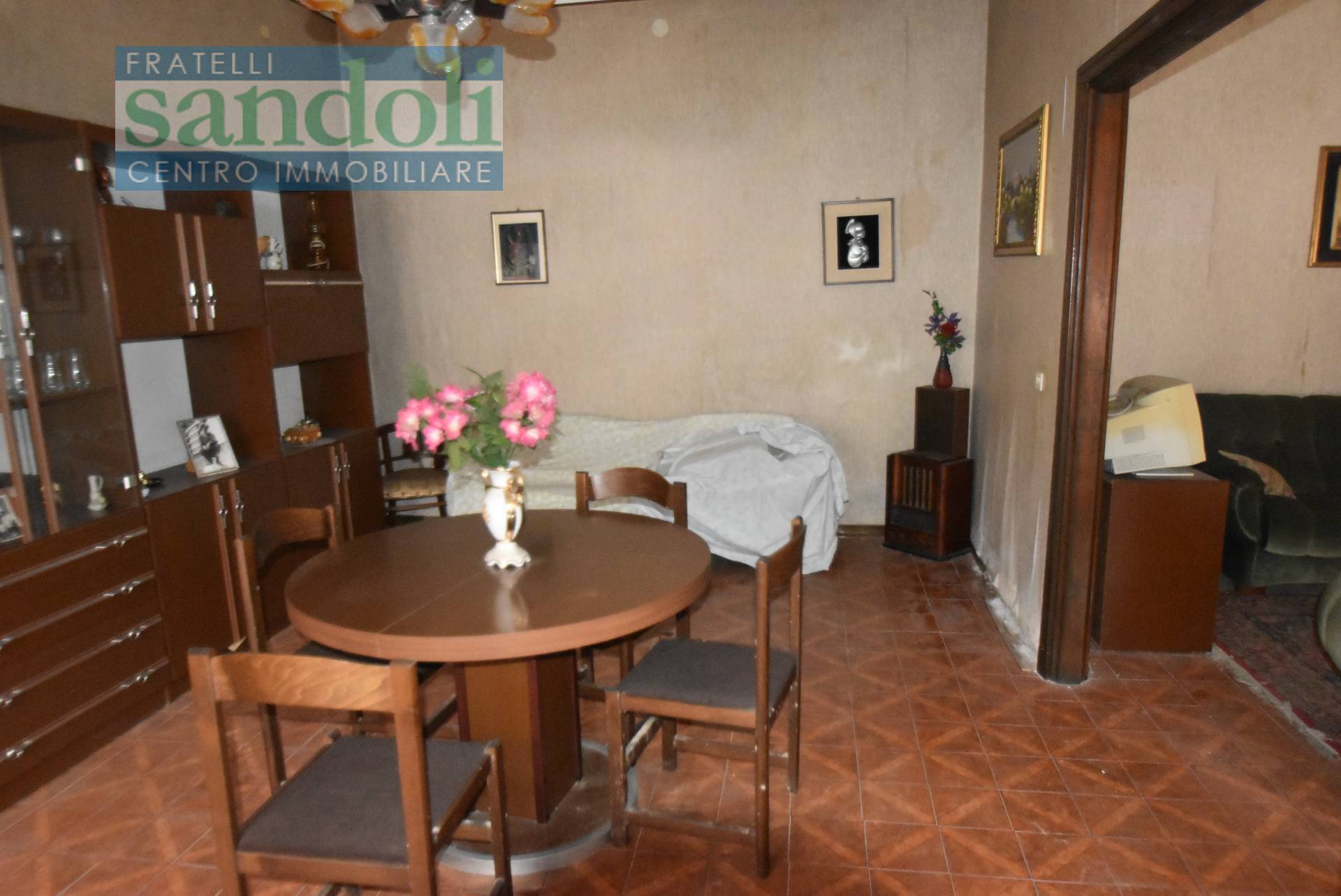 Indipendente in vendita a Palestro, Paesi