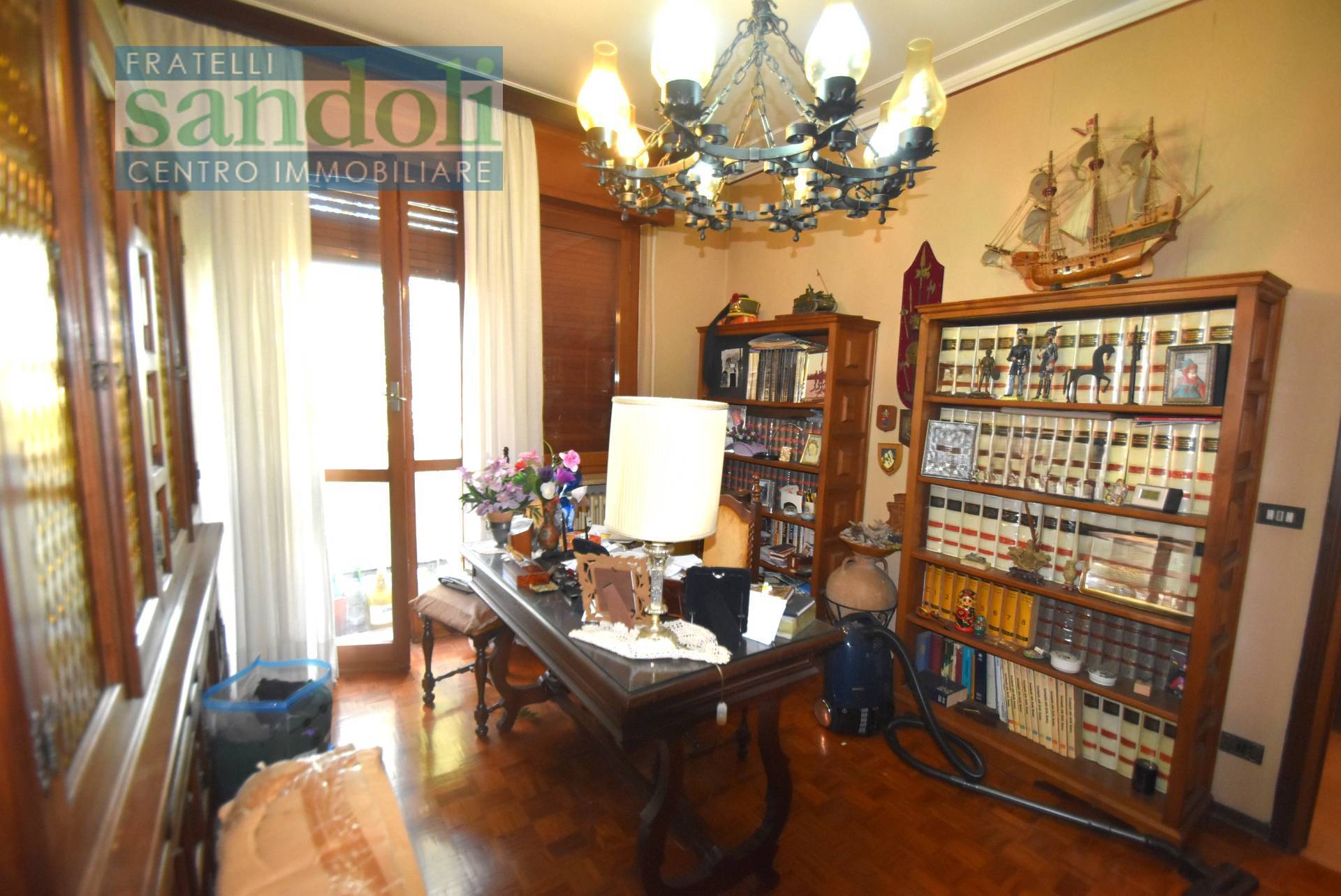 Appartamento in vendita a Vercelli, Semicentro