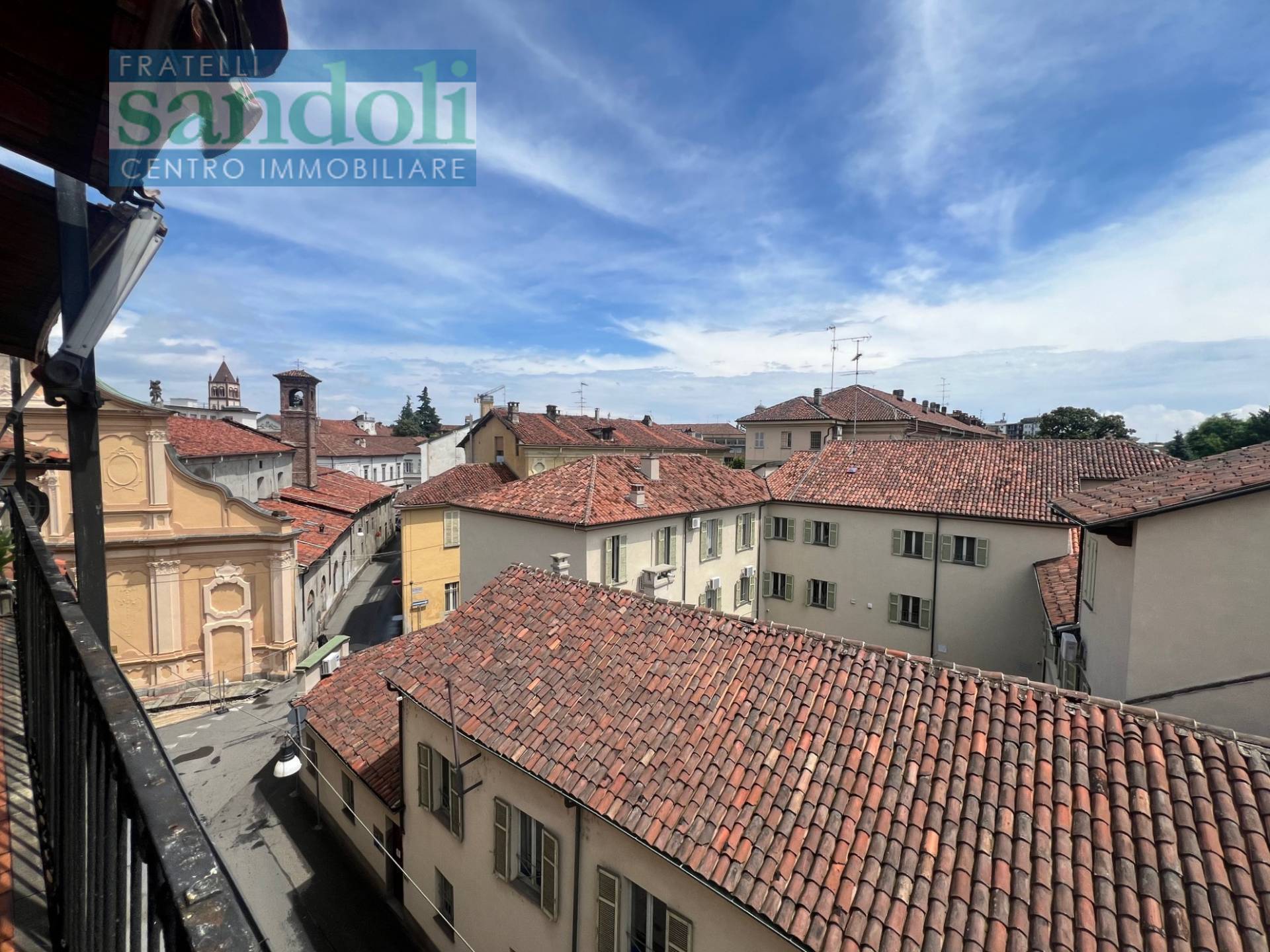 Arredato in affitto a Vercelli, Centro