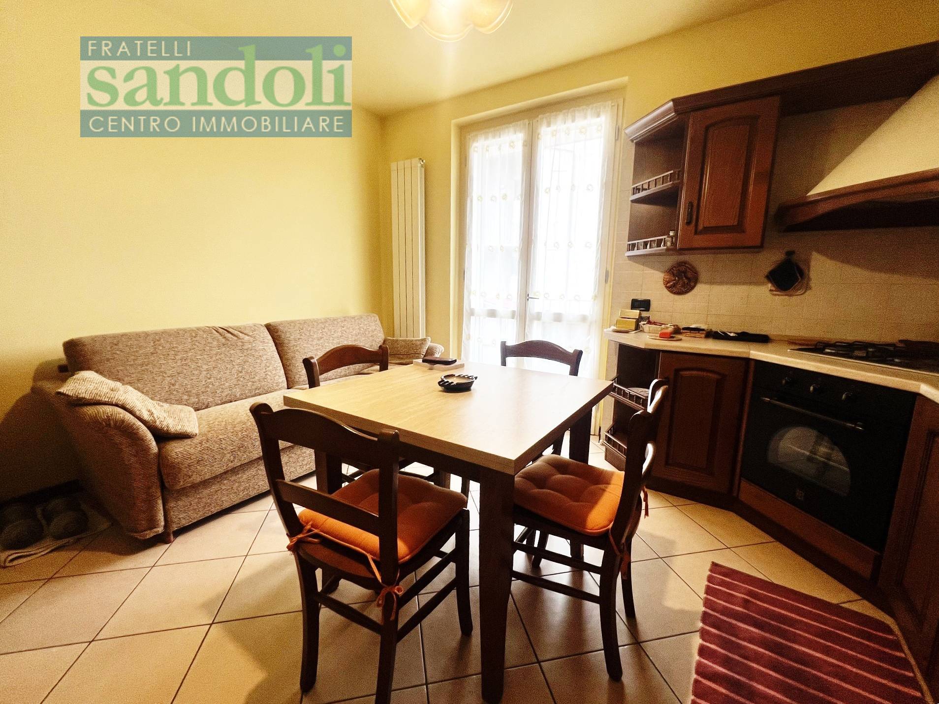 Appartamento in vendita a Vercelli, Centro