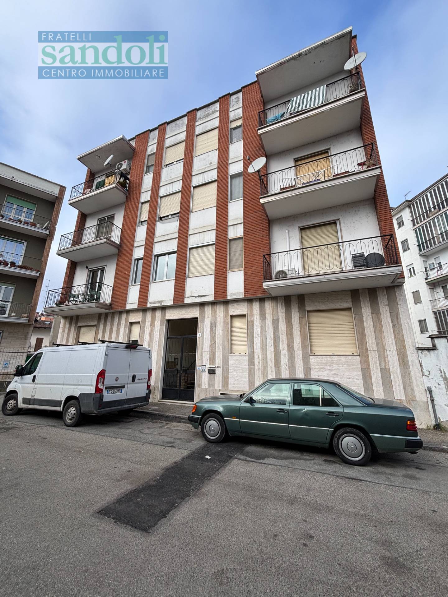 Appartamento in vendita a Vercelli, Corso Italia