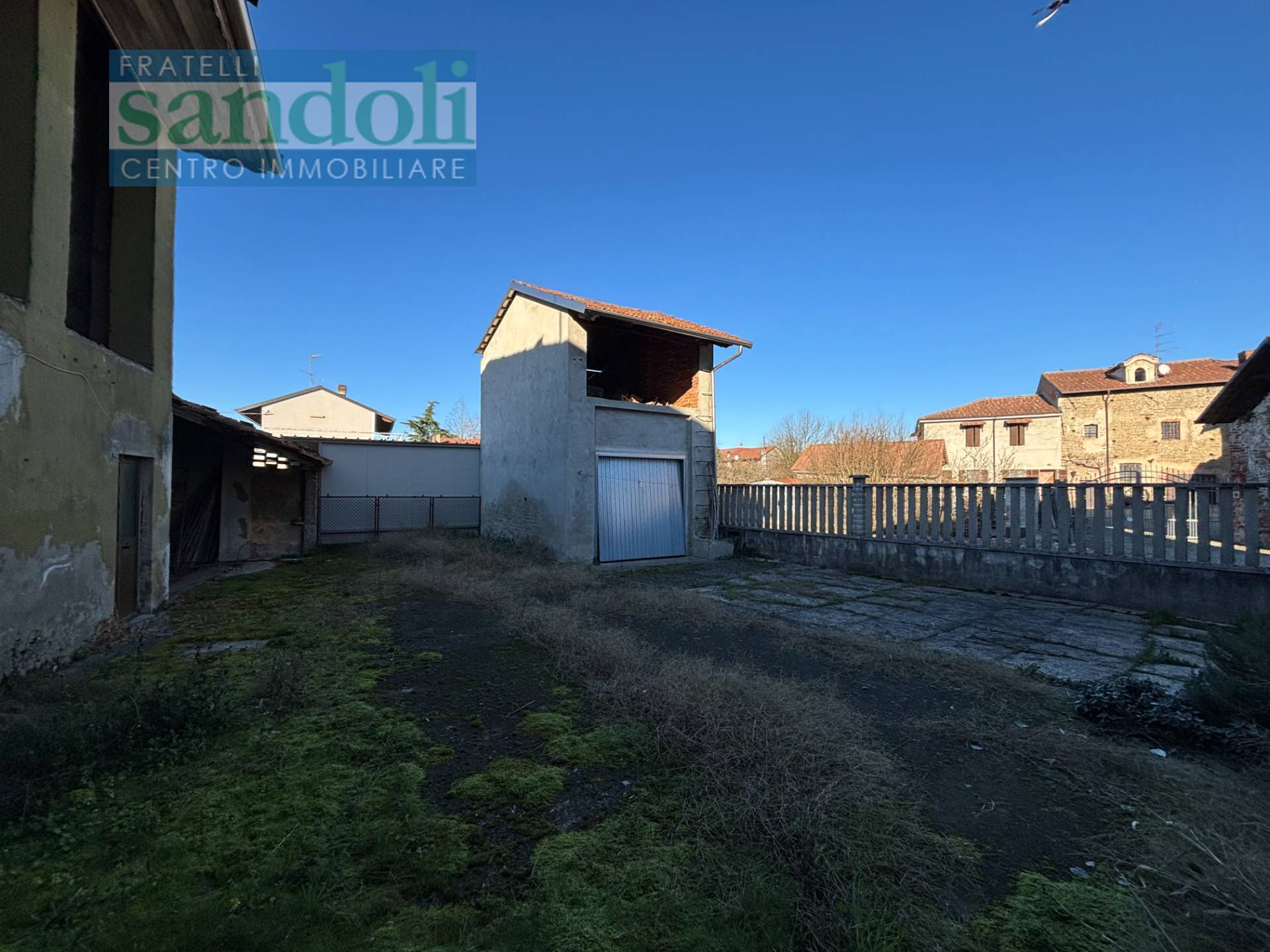 Indipendente in vendita a Oldenico, Paesi