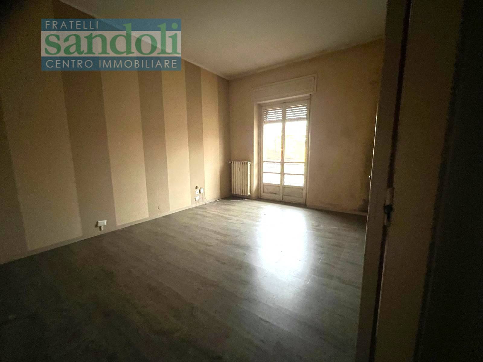 Appartamento in affitto a Vercelli, Porta Torino