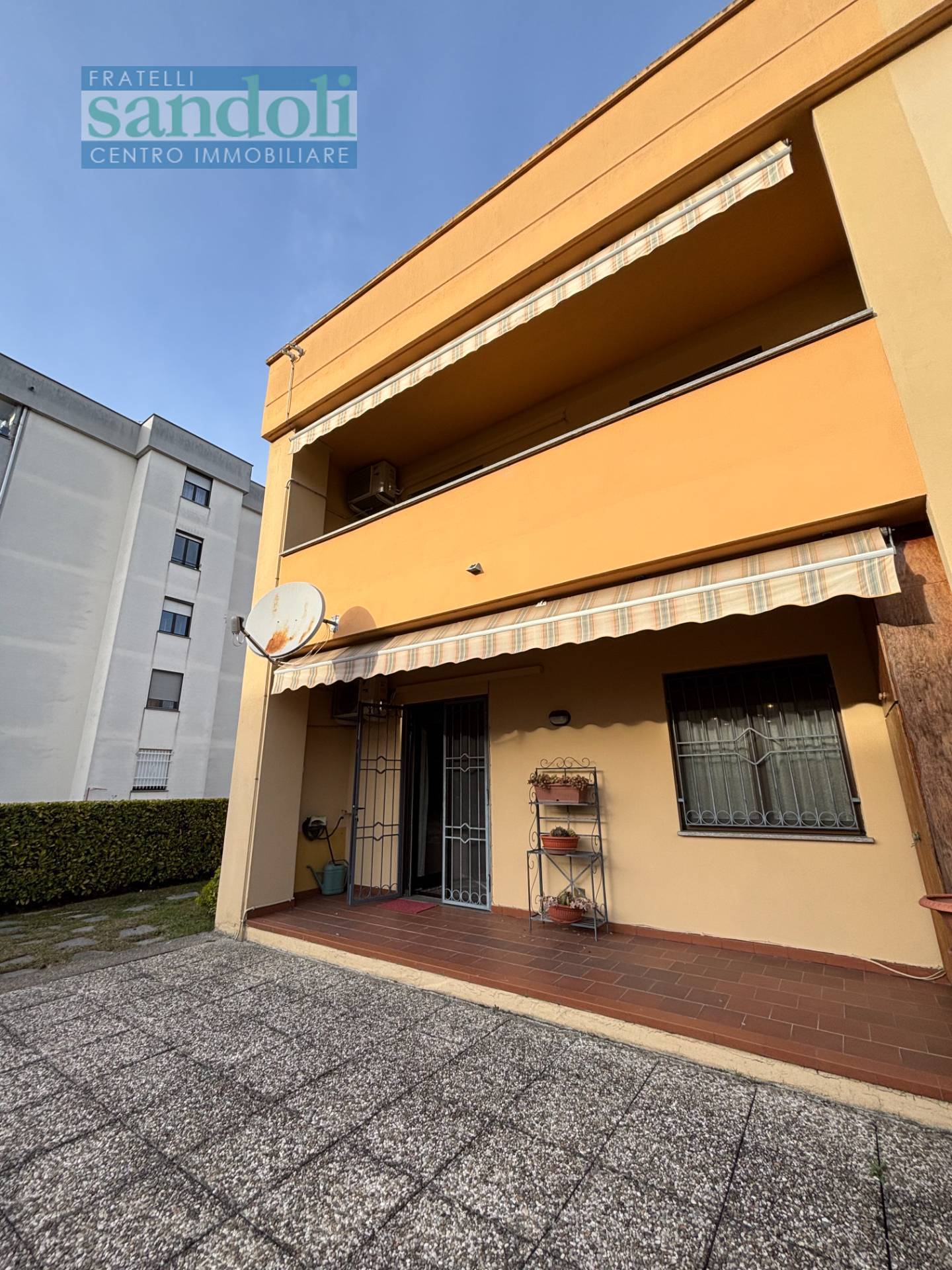 Indipendente in vendita a Vercelli, Zona Santa Rita