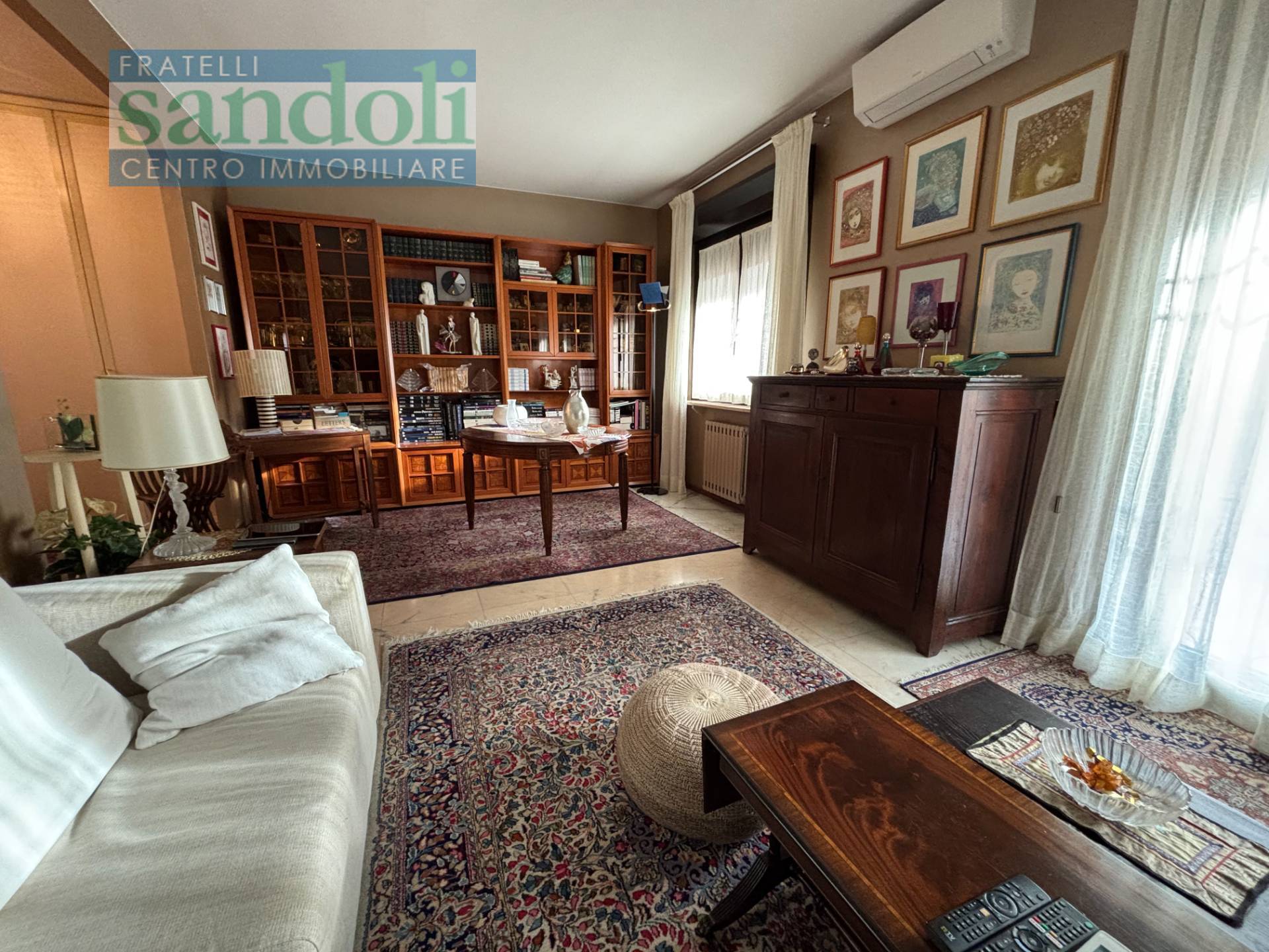 Indipendente in vendita a Vercelli, Zona Santa Rita