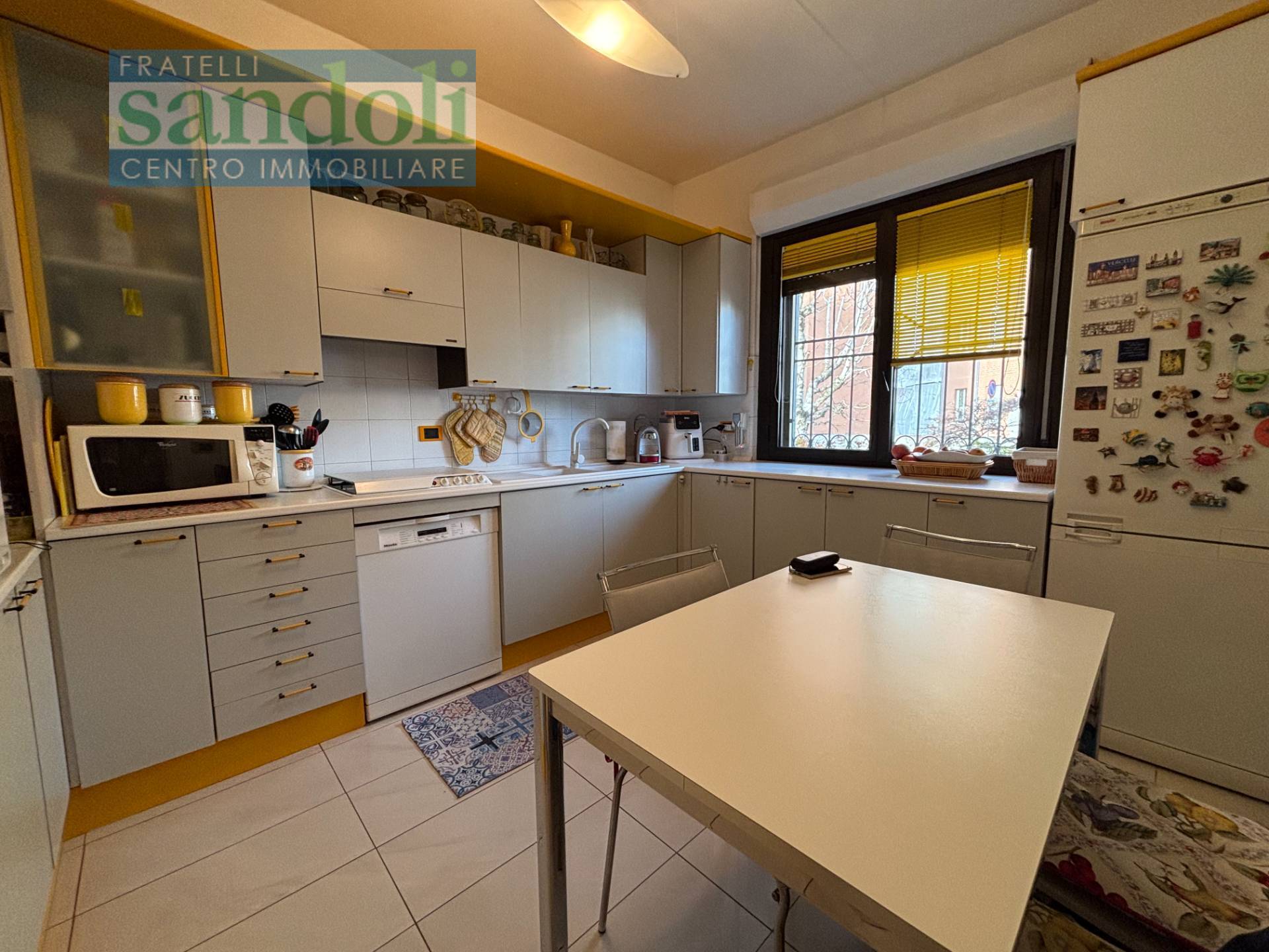 Indipendente in vendita a Vercelli, Zona Santa Rita