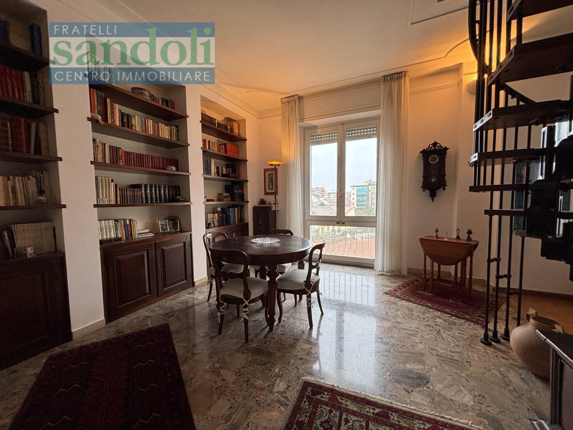 Appartamento in vendita a Vercelli, Semicentro