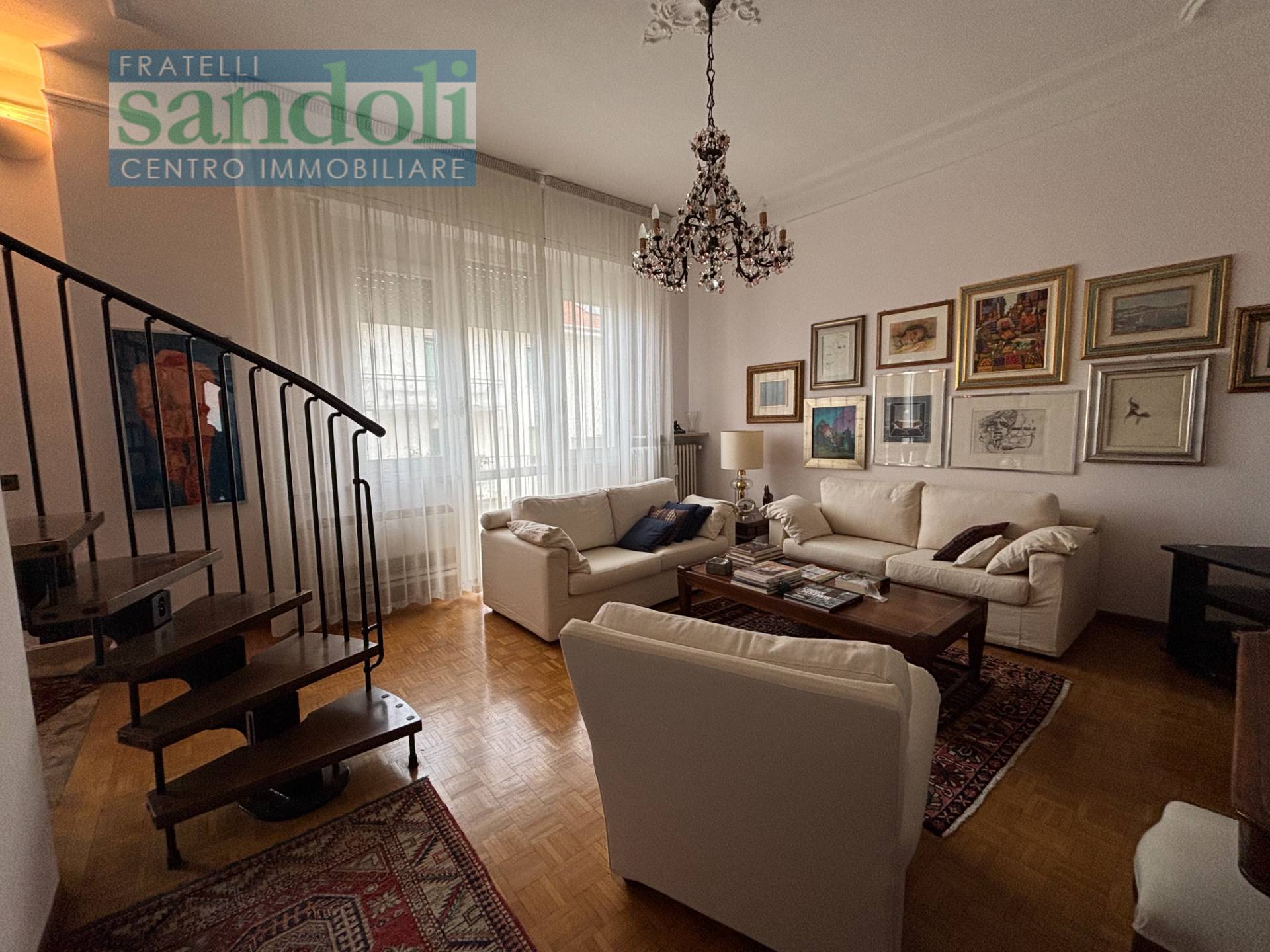 Appartamento in vendita a Vercelli, Semicentro