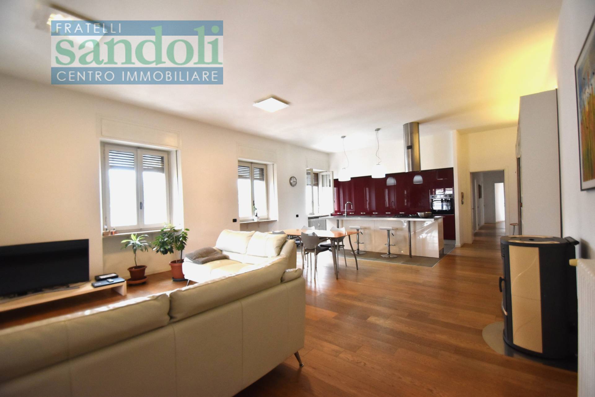 Appartamento in vendita a Vercelli, Centro