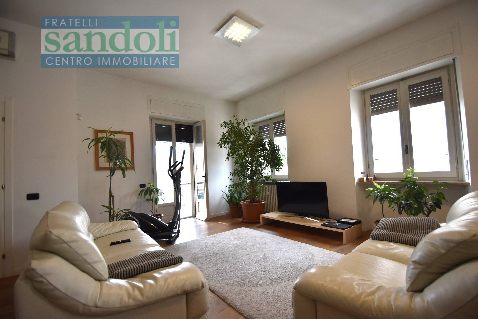 Appartamento in vendita a Vercelli, Centro