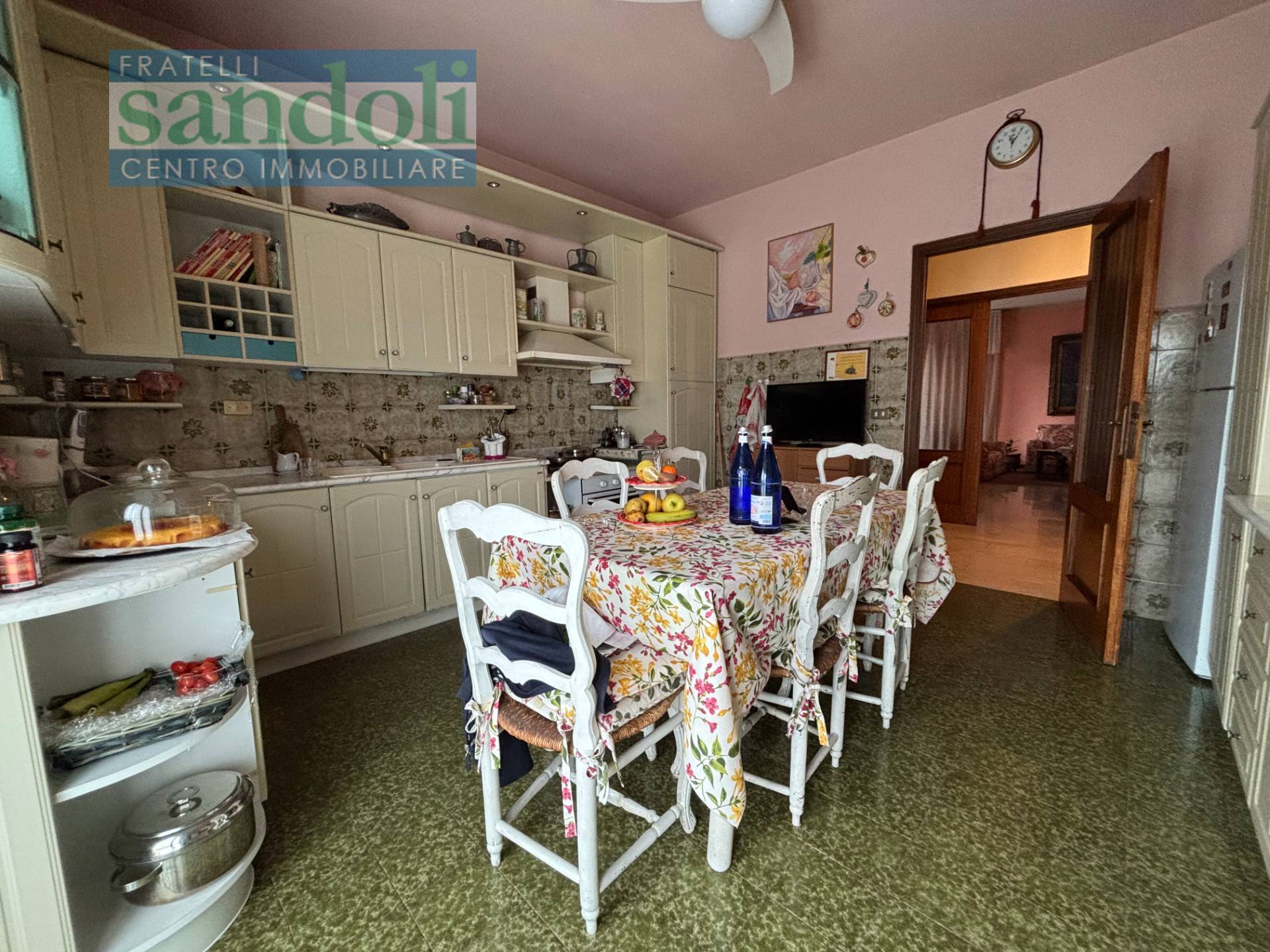 Villa bifamiliare in vendita a Caresanablot, Paesi