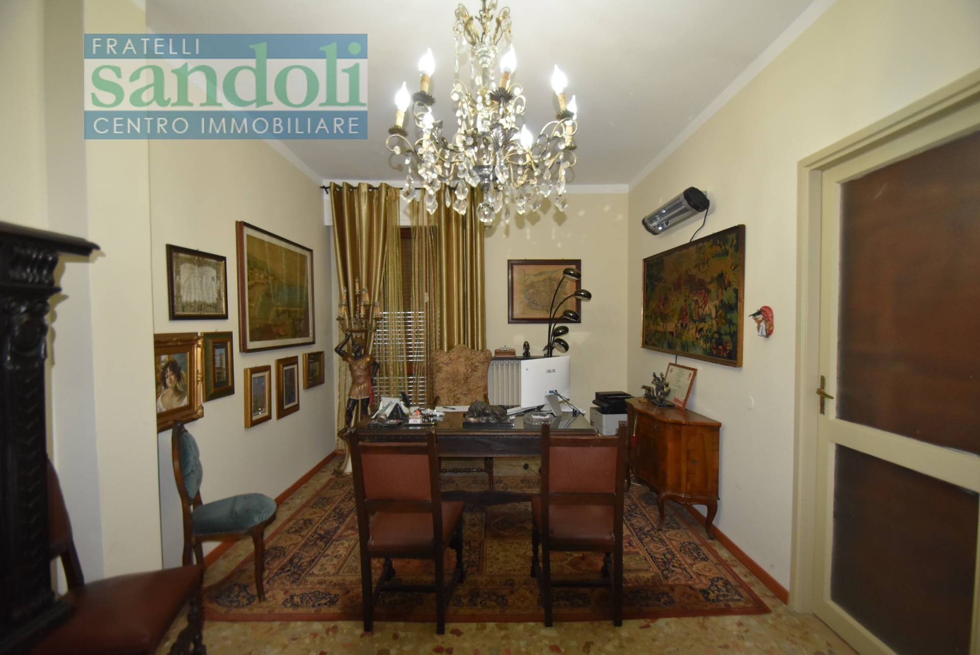 Appartamento in vendita a Vercelli, Centro