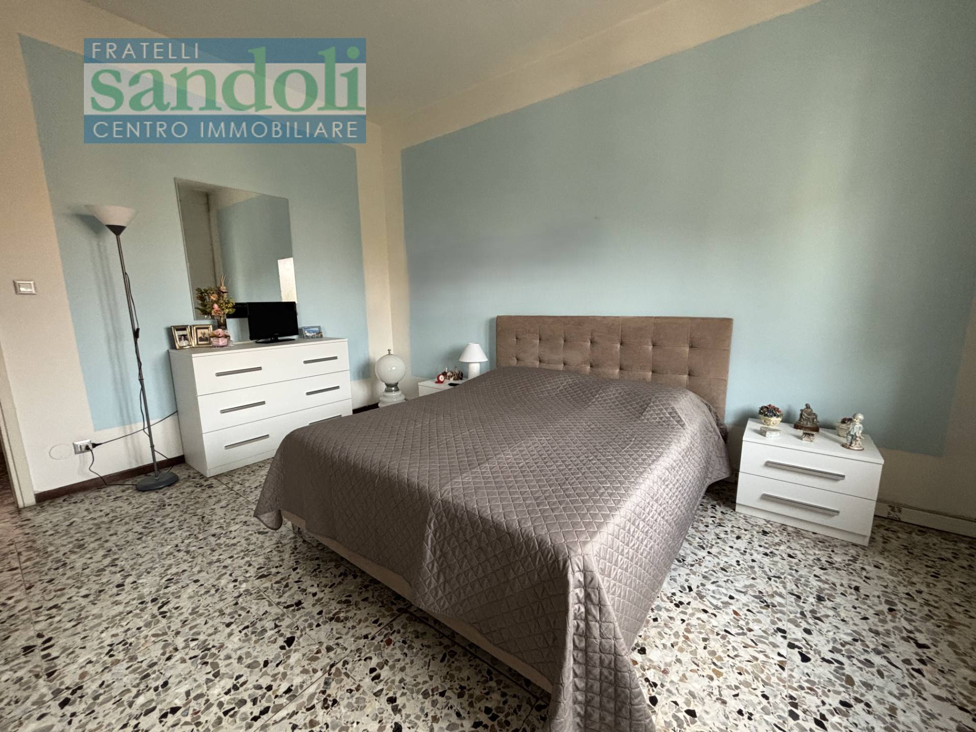 Appartamento in vendita a Vercelli, Porta Torino