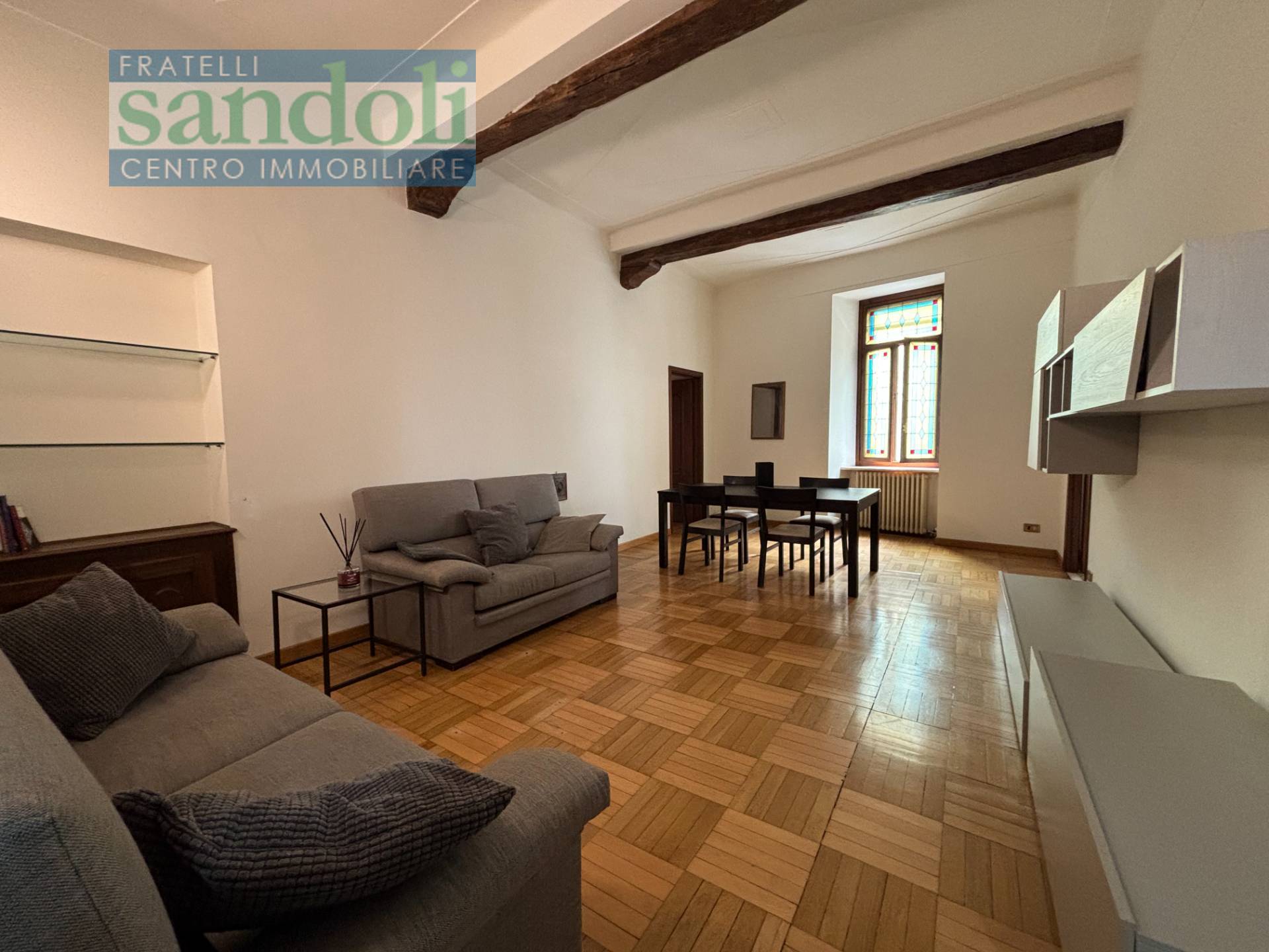 Appartamento in vendita a Vercelli, Centro