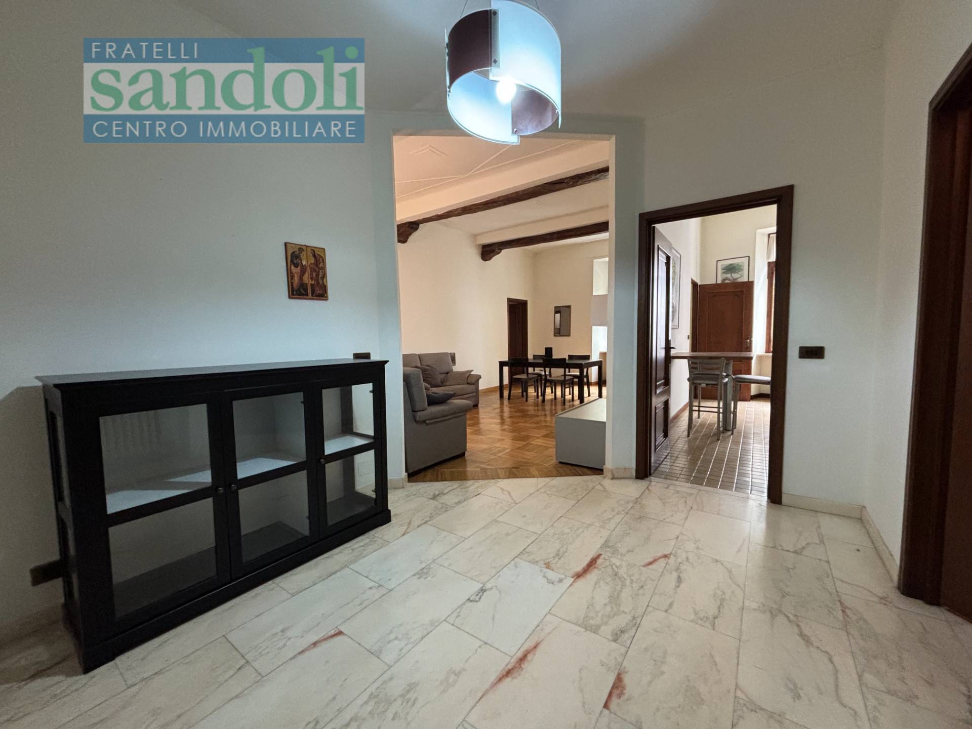 Appartamento in vendita a Vercelli, Centro