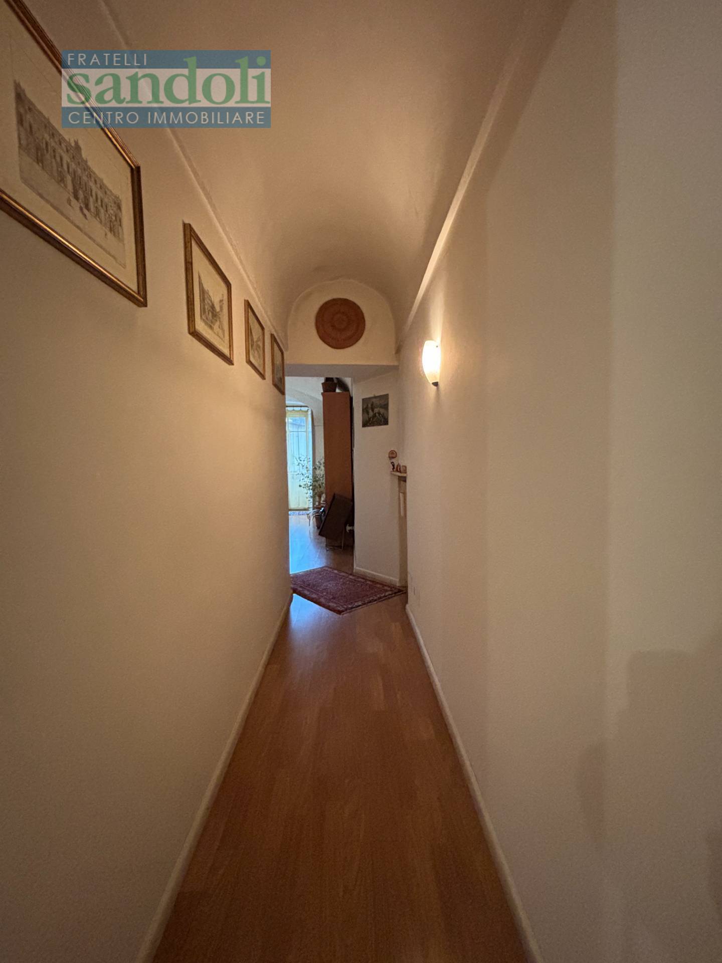 Appartamento in vendita a Vercelli, Centro