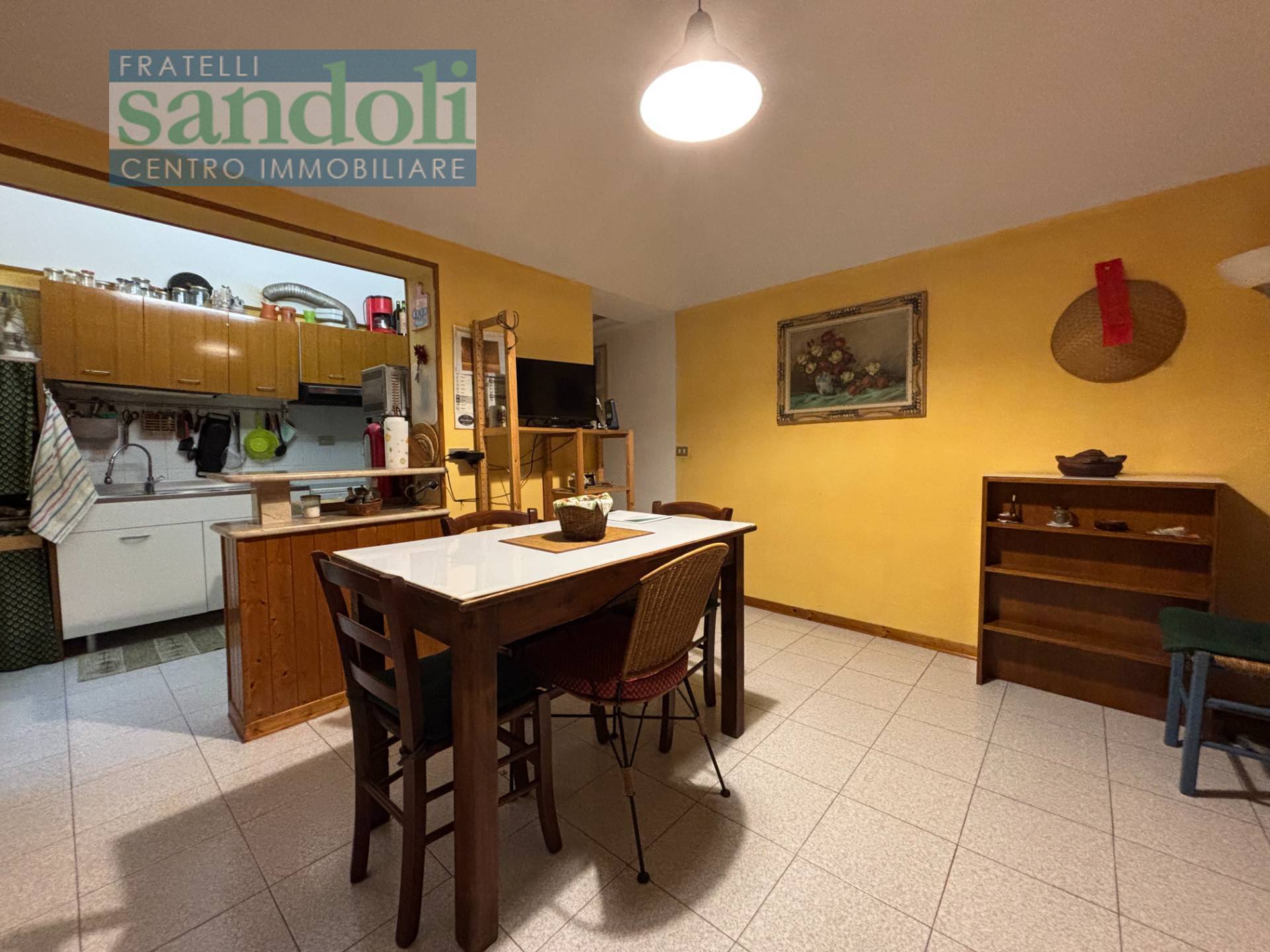 Appartamento in vendita a Vercelli, Centro