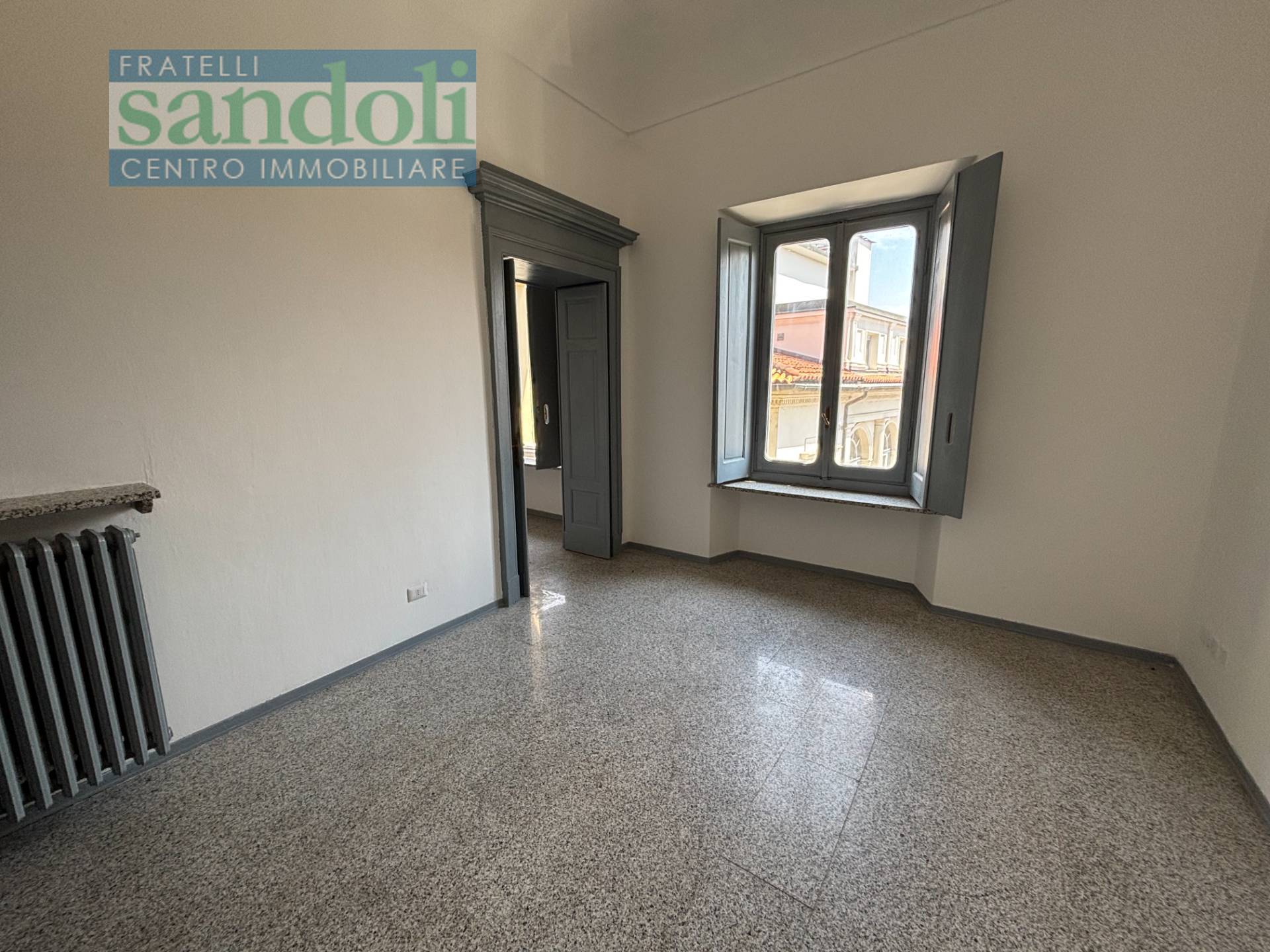 Appartamento in vendita a Vercelli, Centro