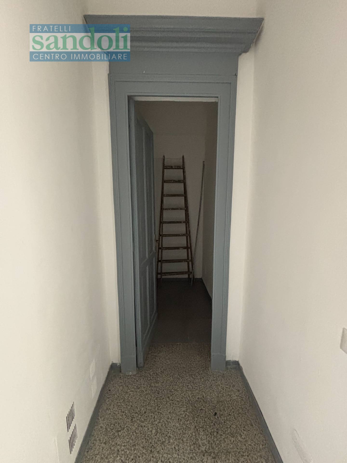 Appartamento in vendita a Vercelli, Centro