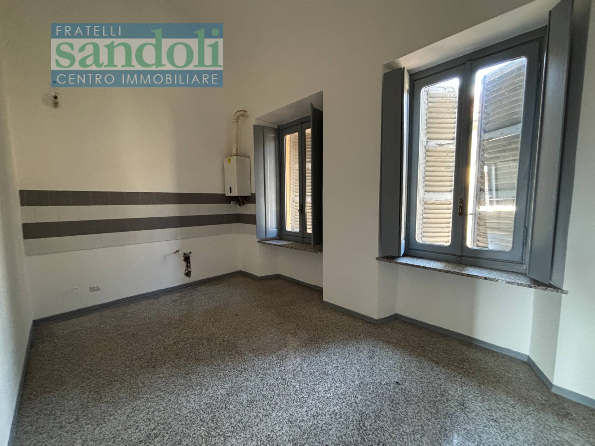 Appartamento in vendita a Vercelli, Centro