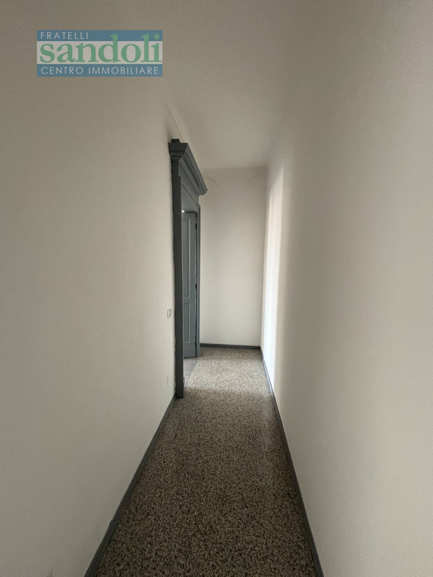 Appartamento in vendita a Vercelli, Centro