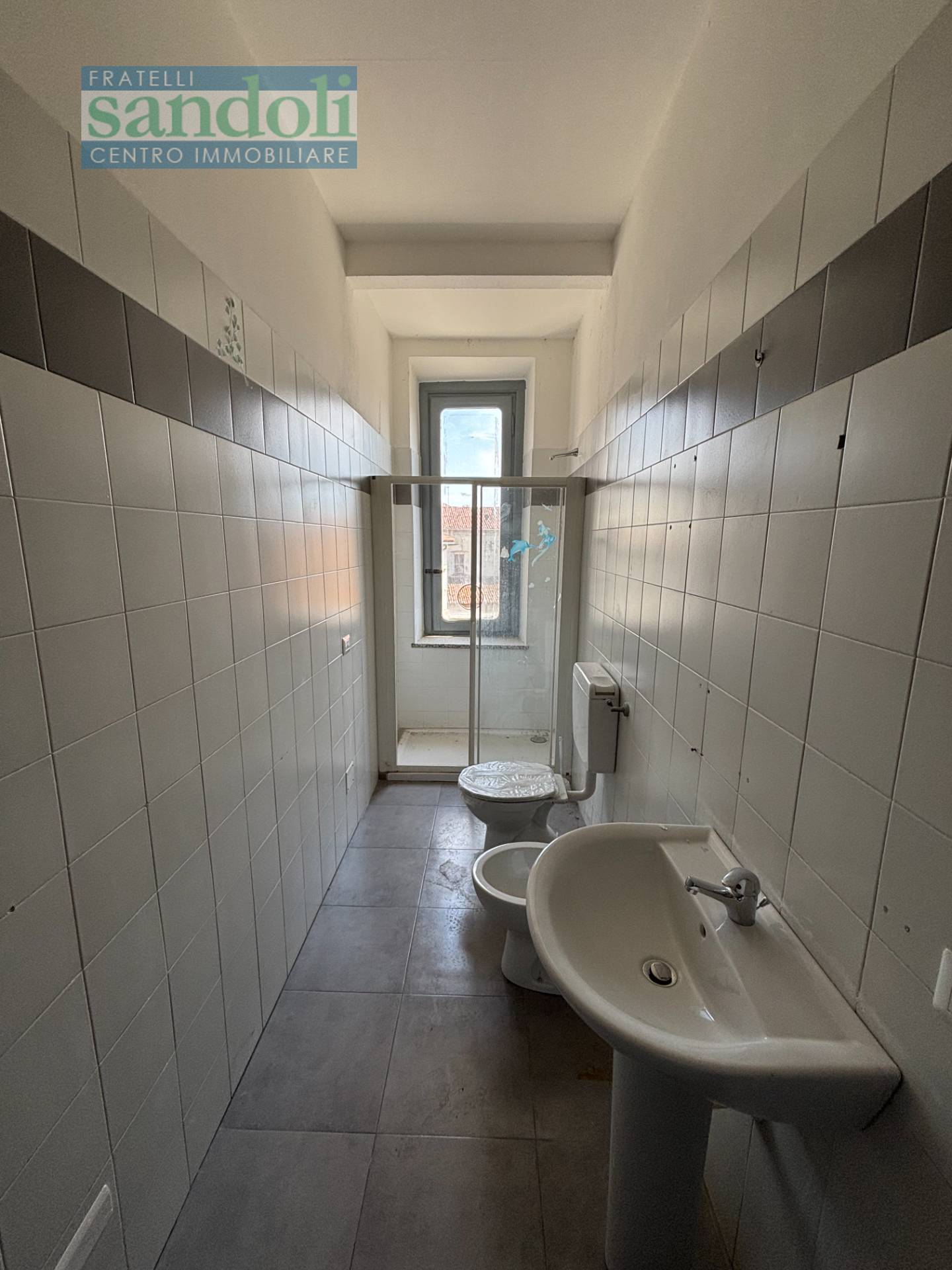 Appartamento in vendita a Vercelli, Centro