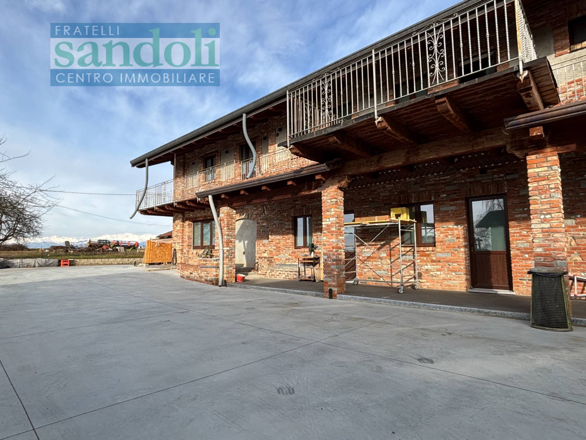 Stabile/Palazzo in vendita a Greggio