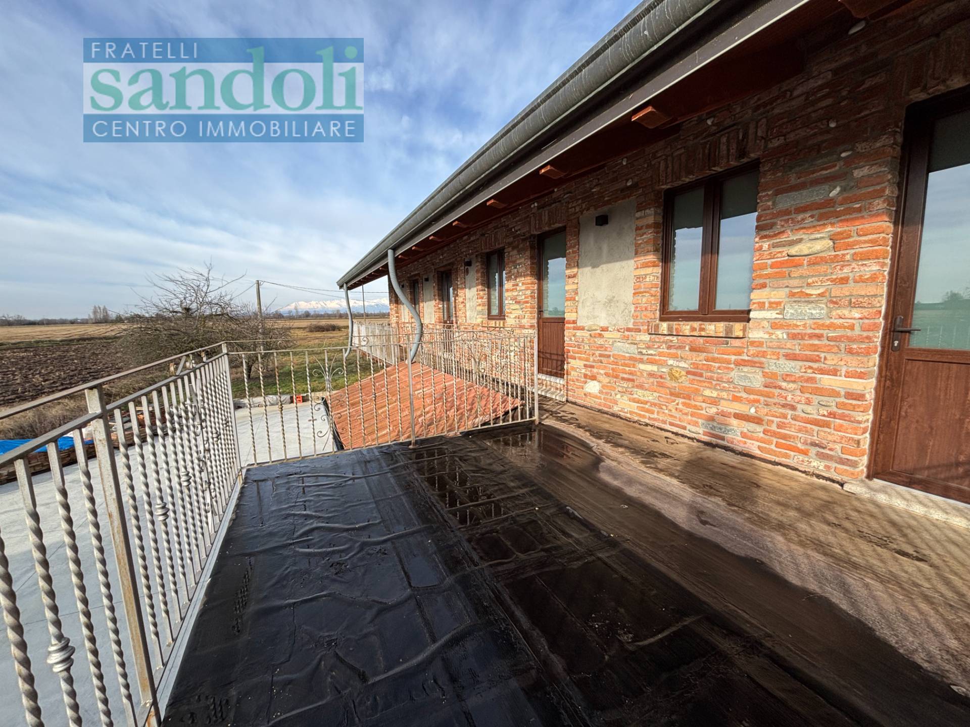 Stabile/Palazzo in vendita a Greggio