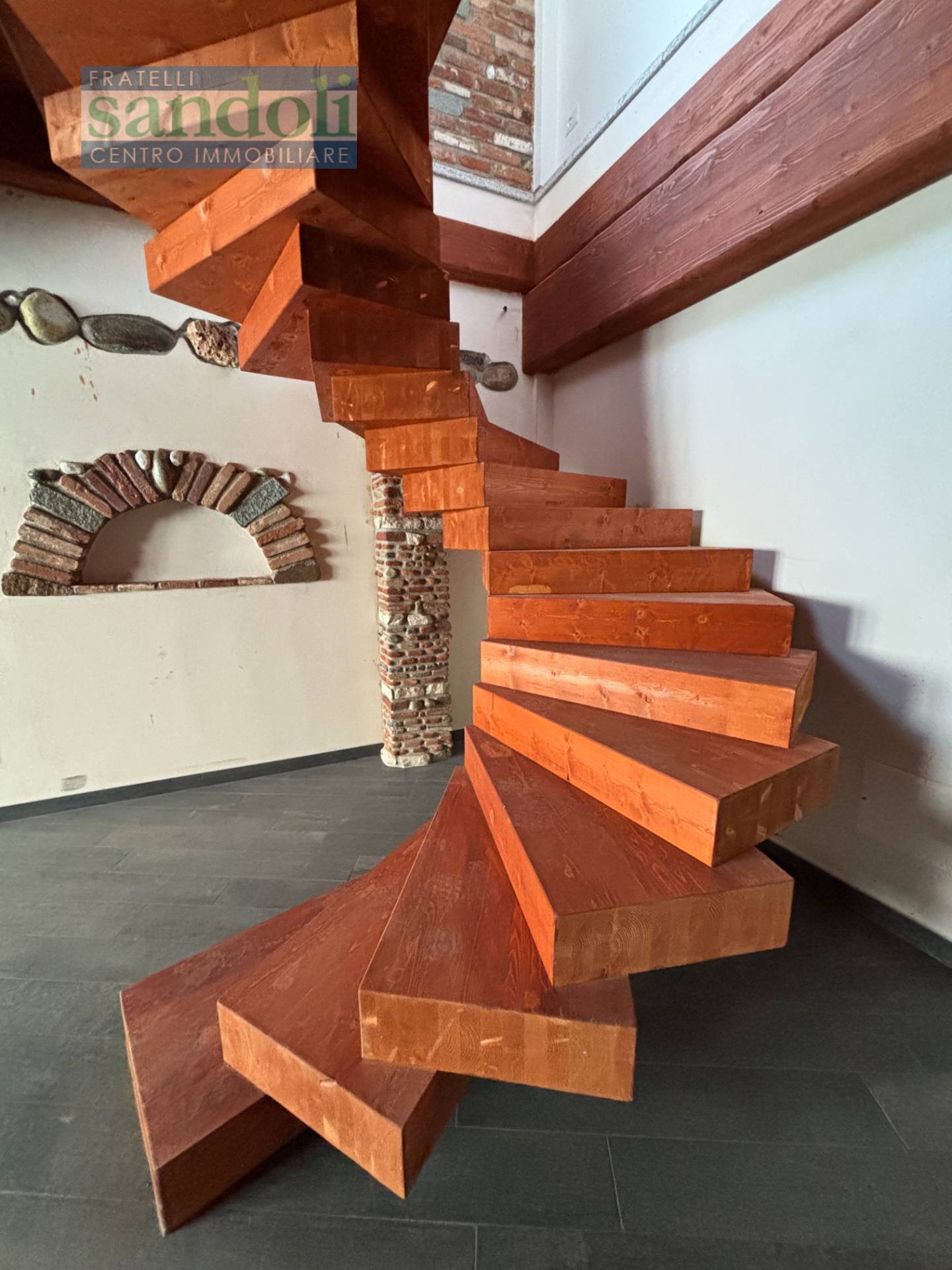 Stabile/Palazzo in vendita a Greggio