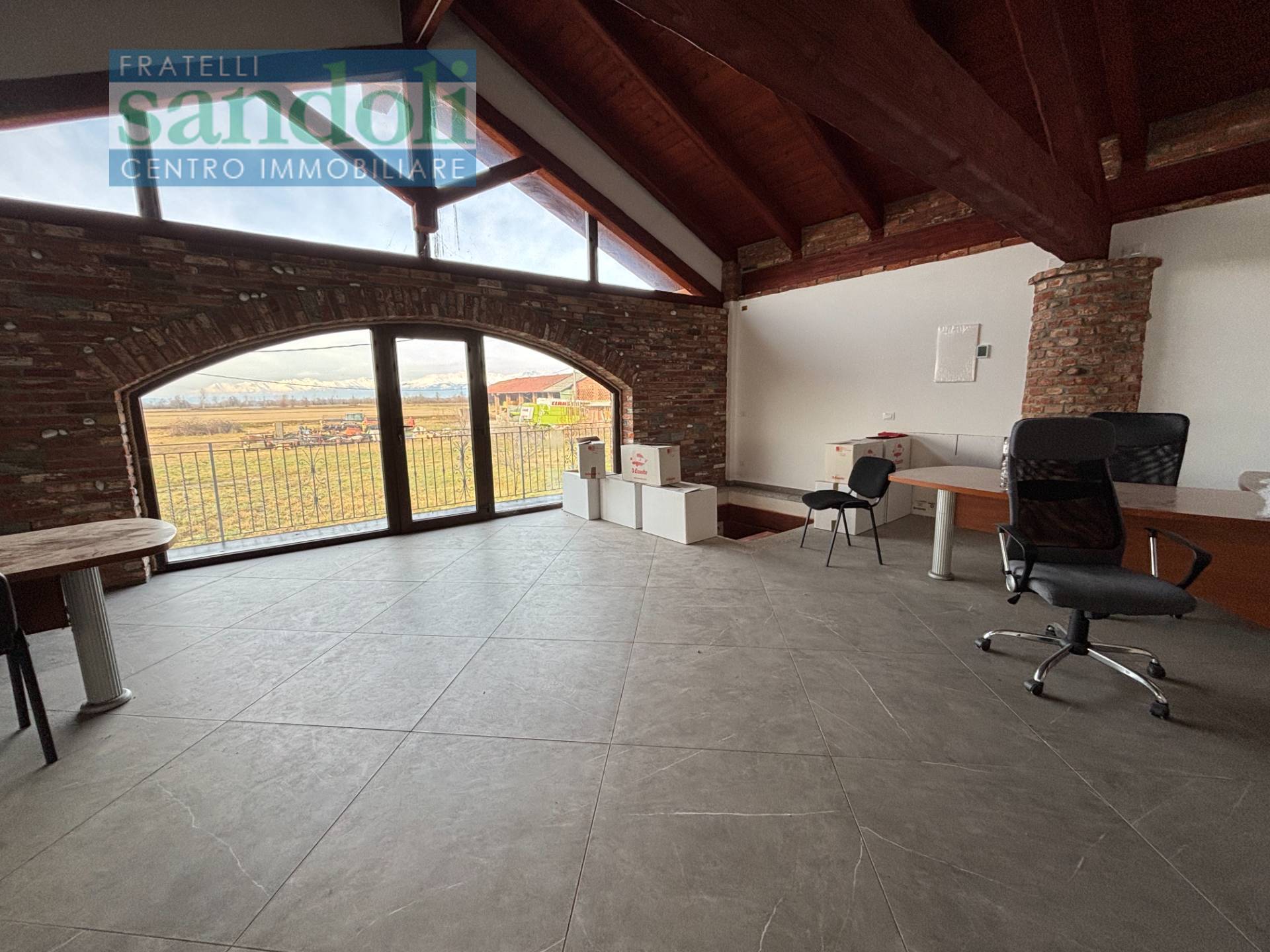 Stabile/Palazzo in vendita a Greggio