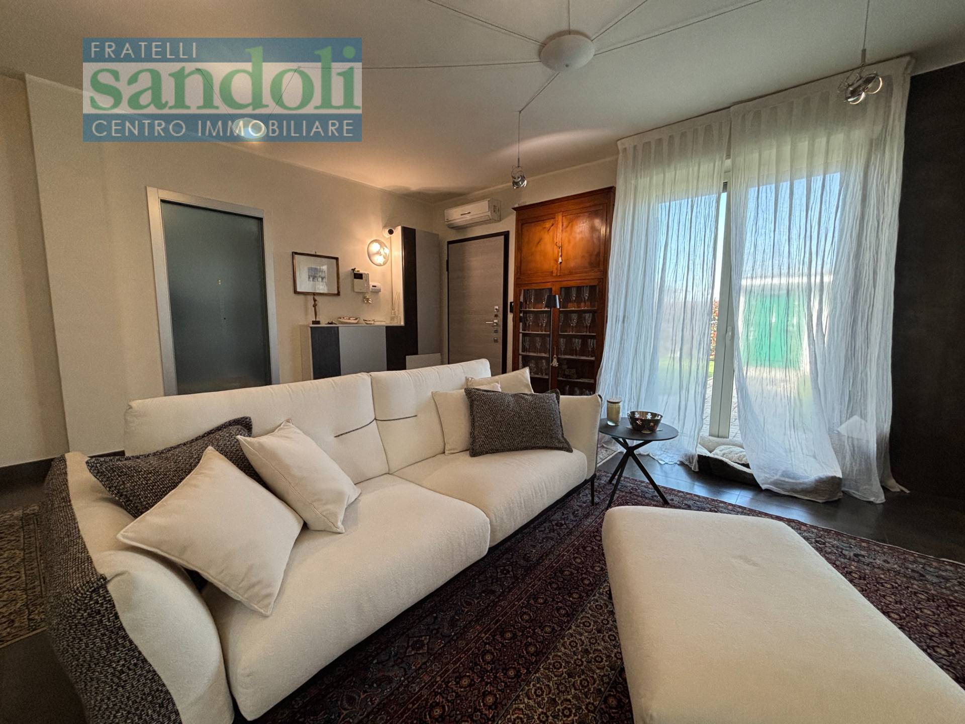 Villa in vendita a Vercelli, Periferia