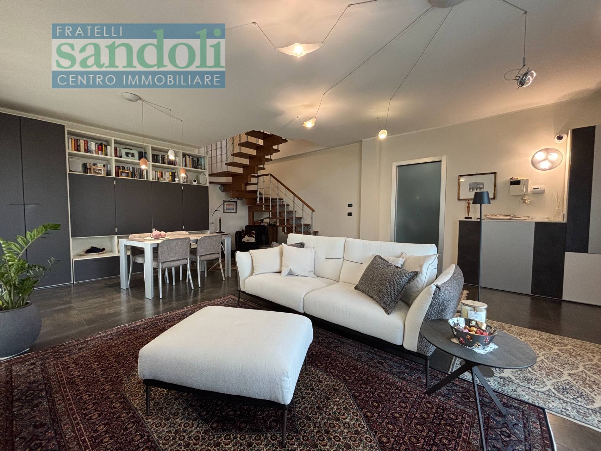 Villa in vendita a Vercelli, Periferia