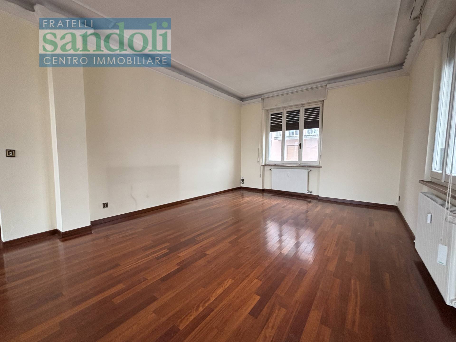 Appartamento in vendita a Vercelli, Porta Torino