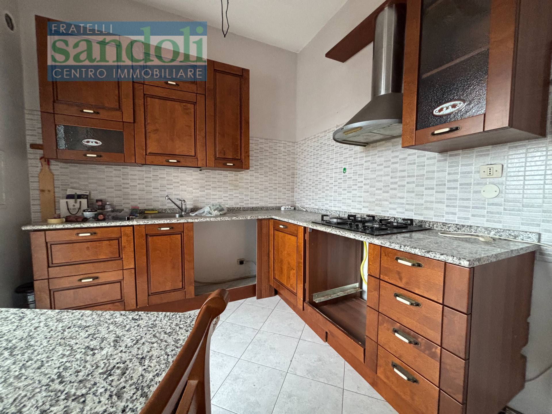 Appartamento in vendita a Vercelli, Porta Torino