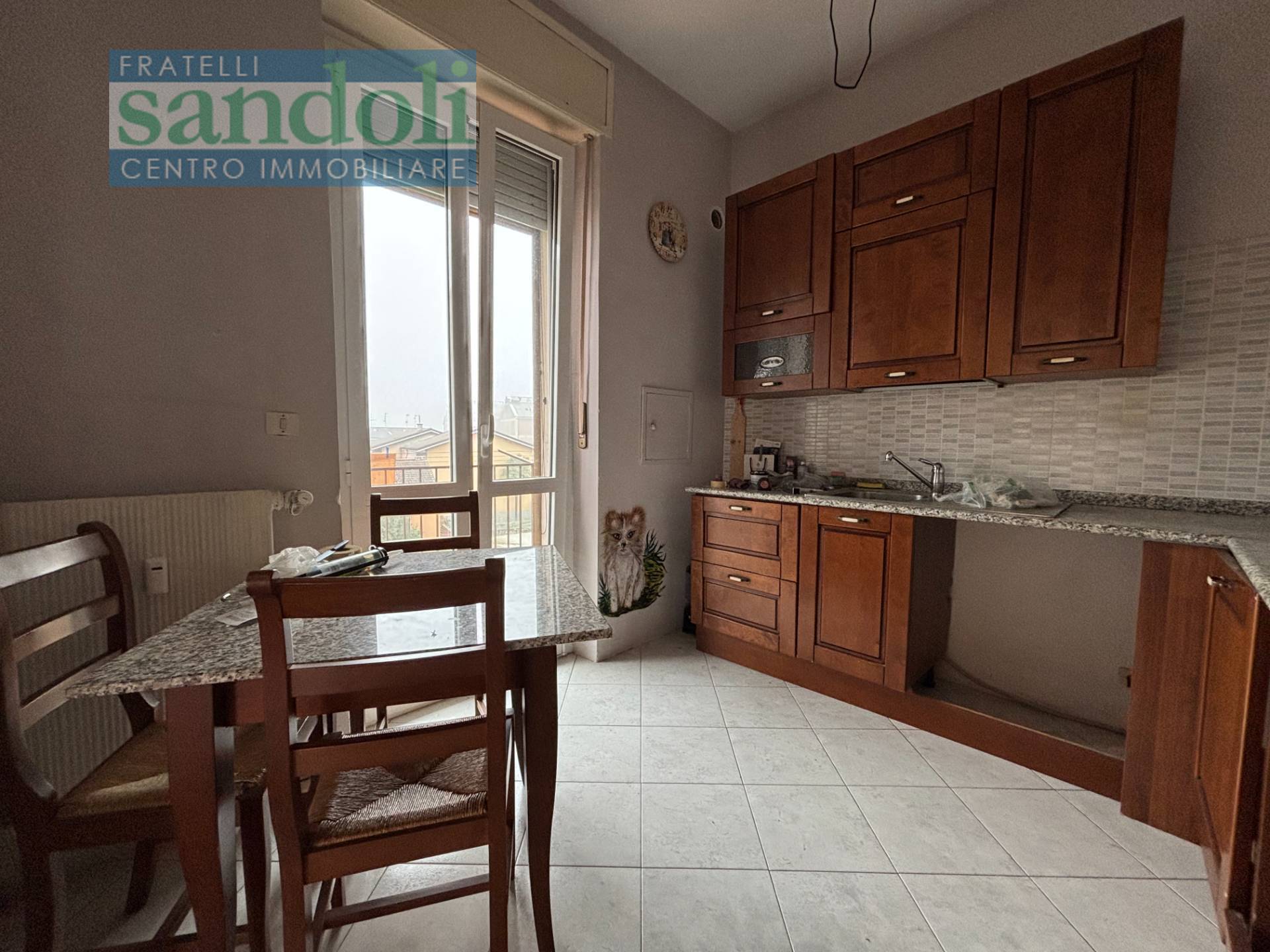 Appartamento in vendita a Vercelli, Porta Torino