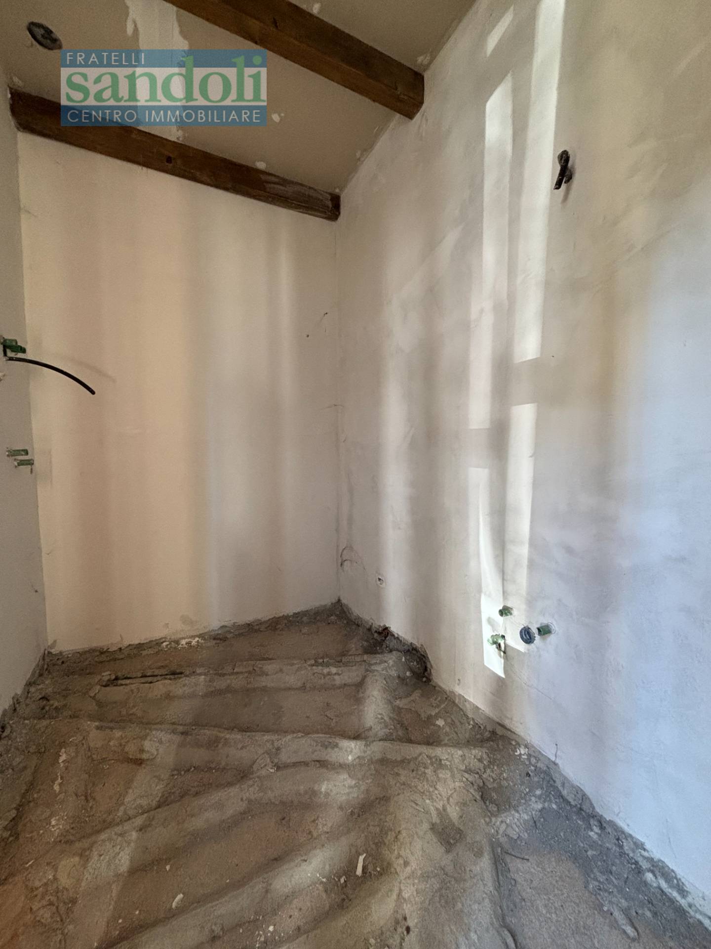 Indipendente in vendita a Vercelli, Semicentro