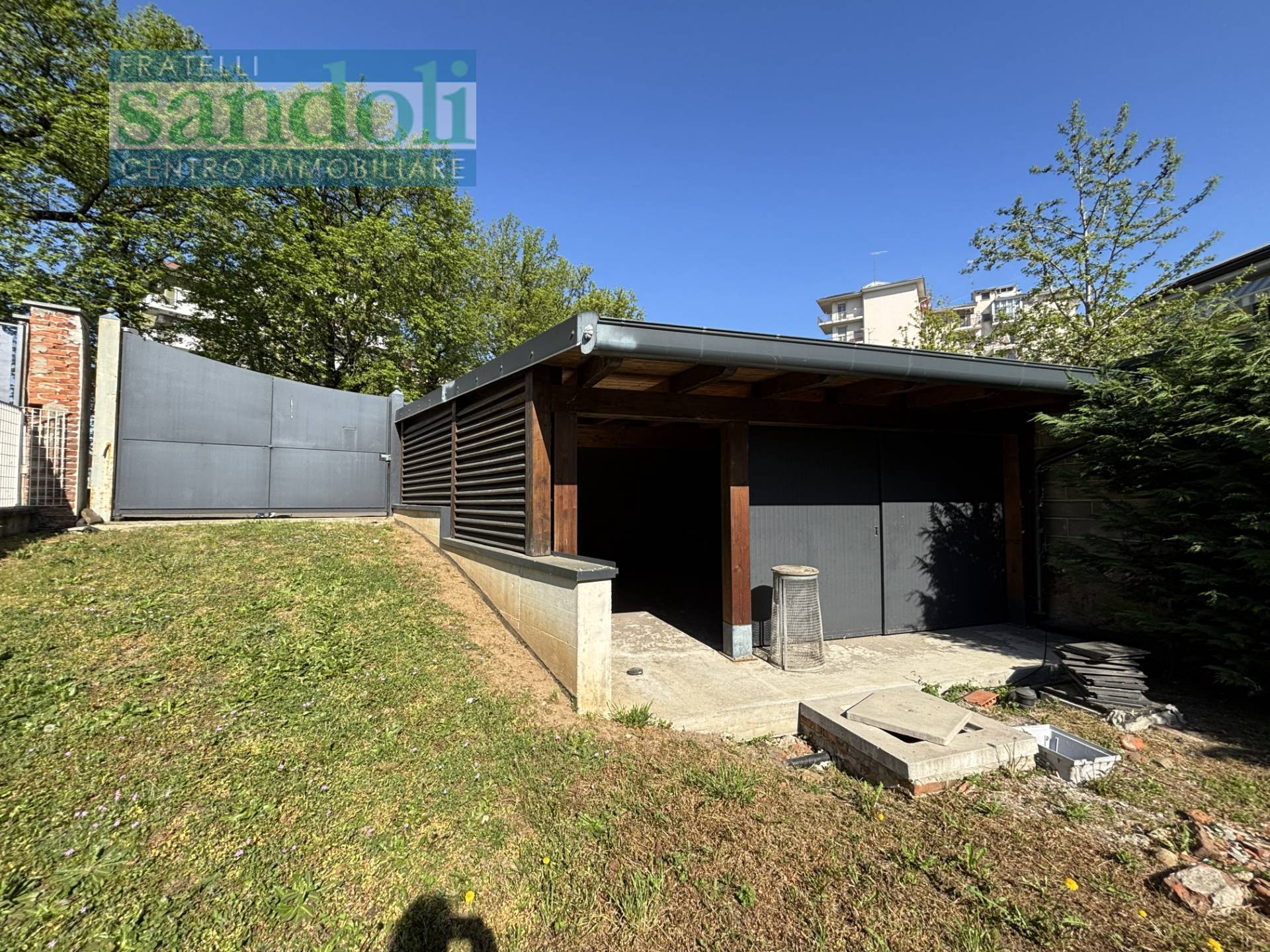 Indipendente in vendita a Vercelli, Semicentro